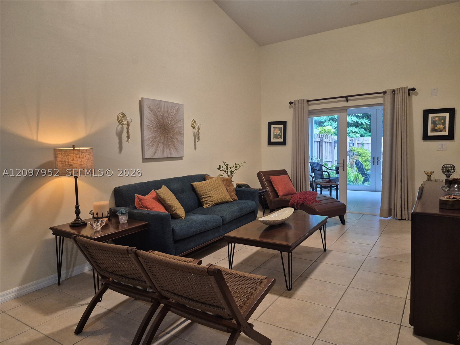 A12097952 Property Photo 7
