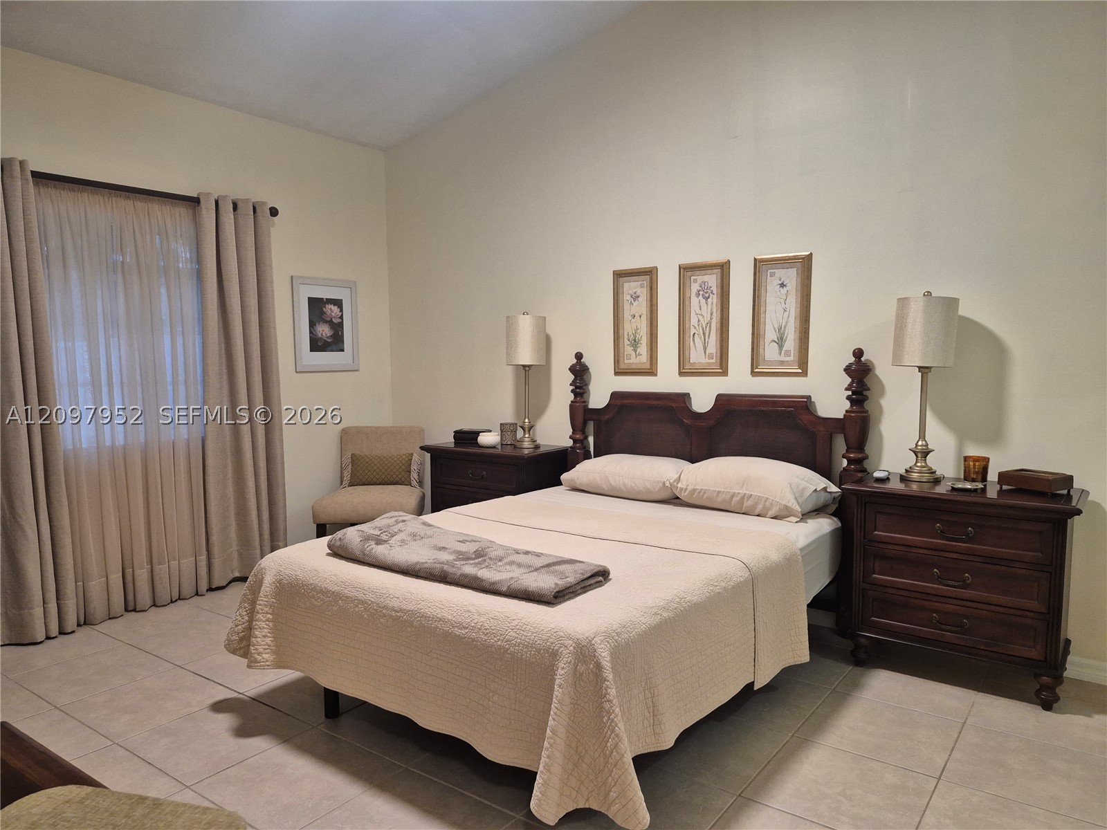 A12097952 Property Photo 10