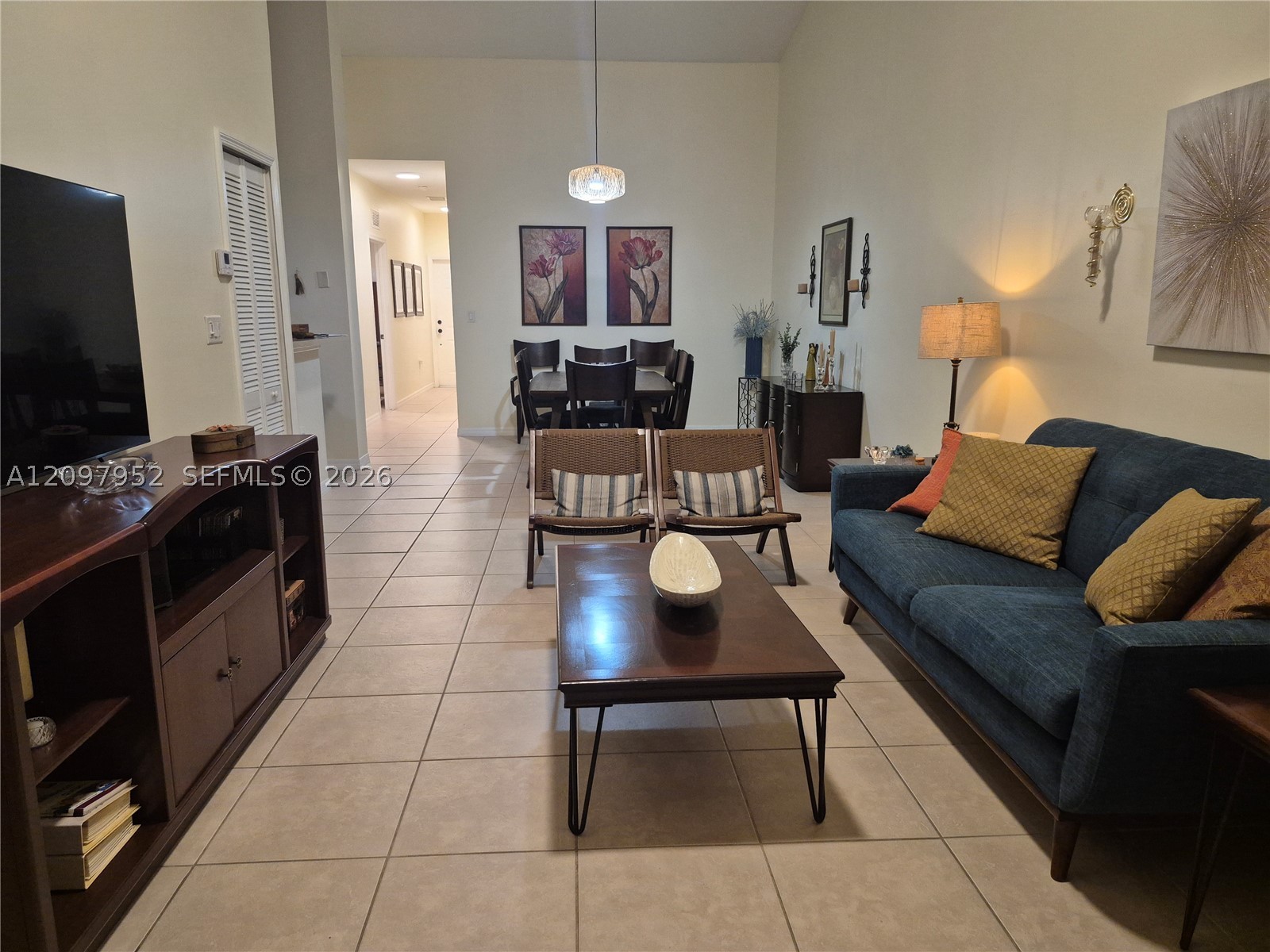 A12097952 Property Photo 21