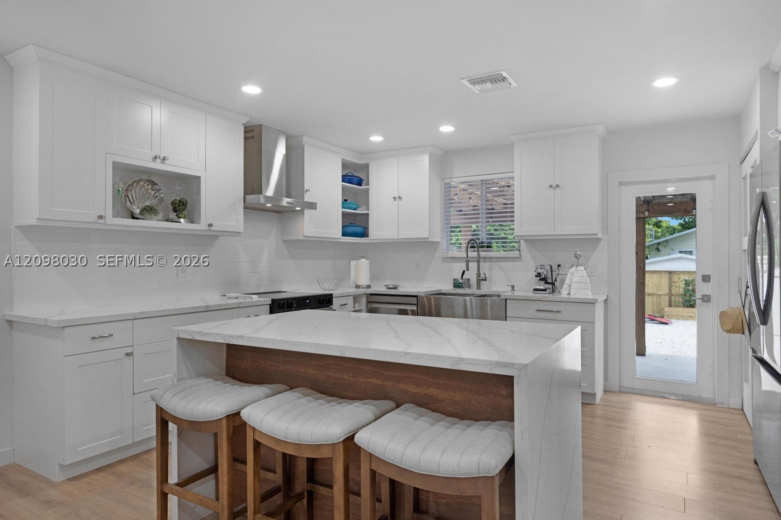 53 Bonefish Ave Property Photo 2