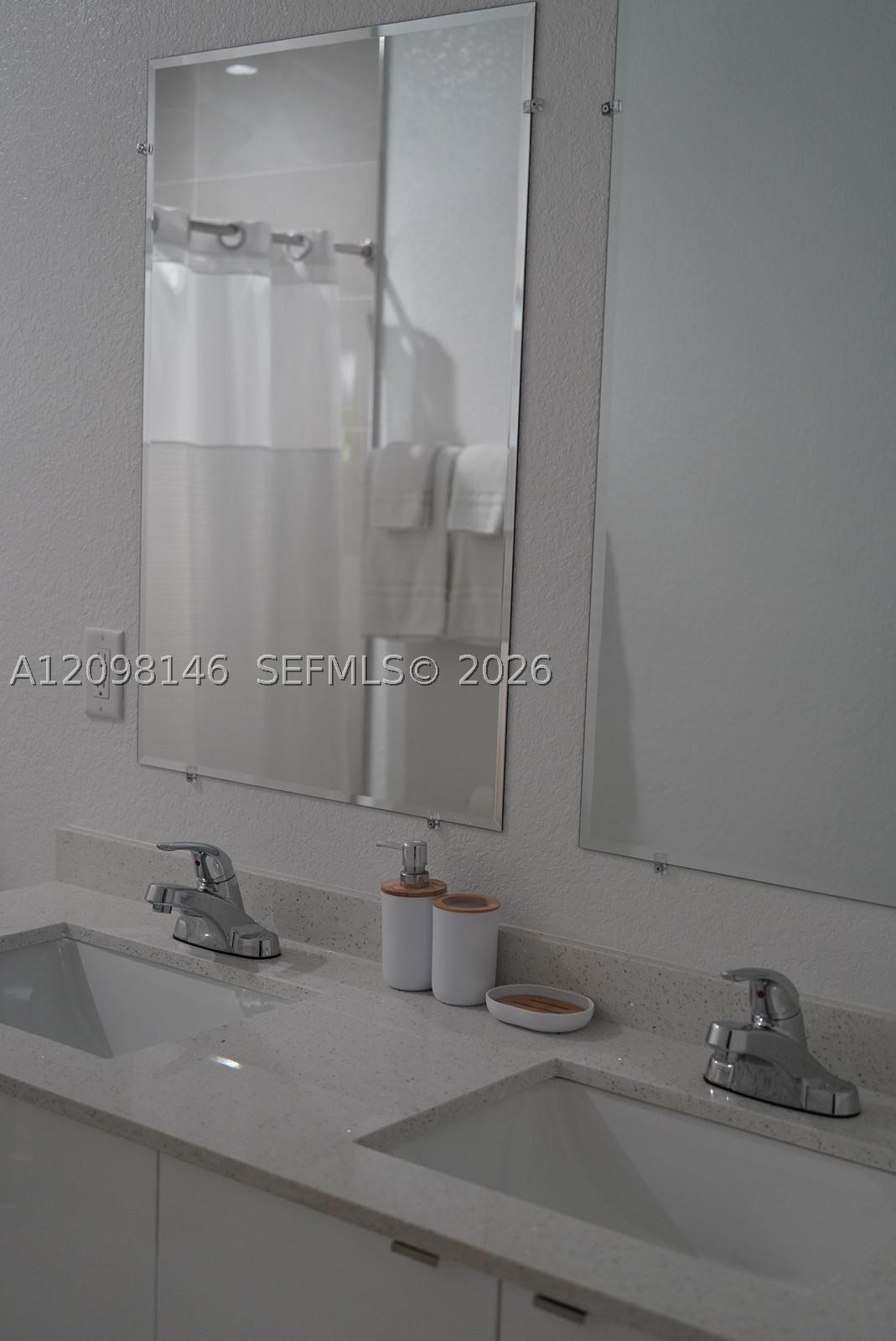 A12098146 Property Photo 13