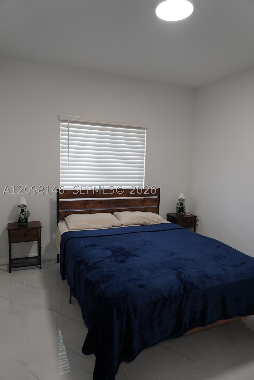 A12098146 Property Photo 16