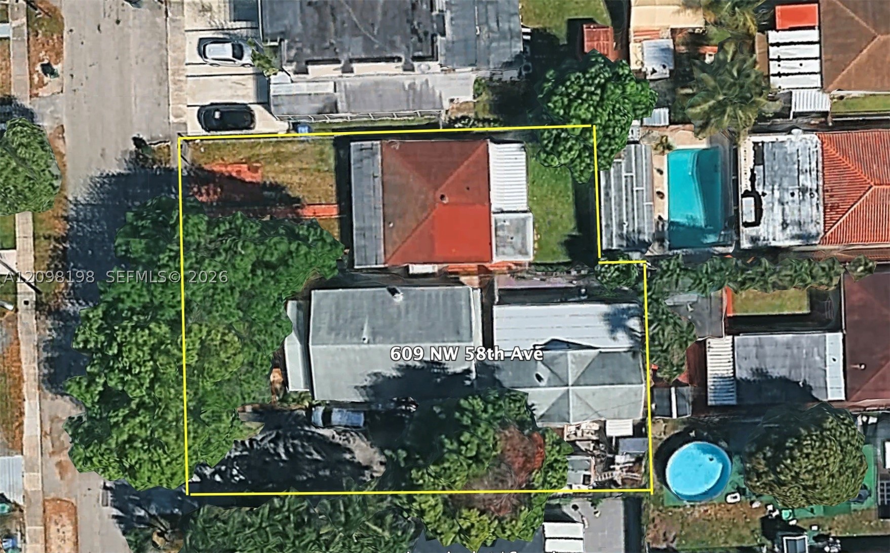 609 NW 58th Ave Property Photo 1