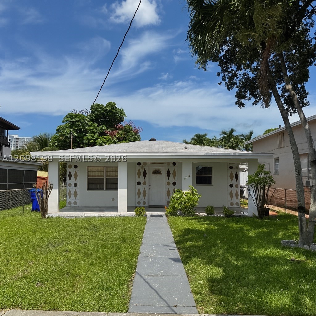 609 Nw 58th Ave Property Photo 2