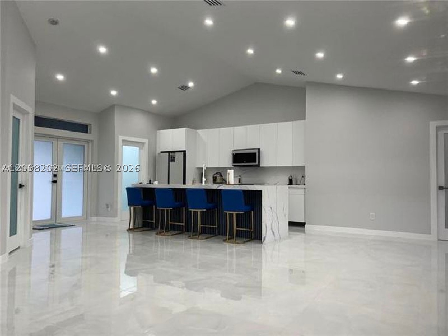 2214 Nw 1 Ter Property Photo 1