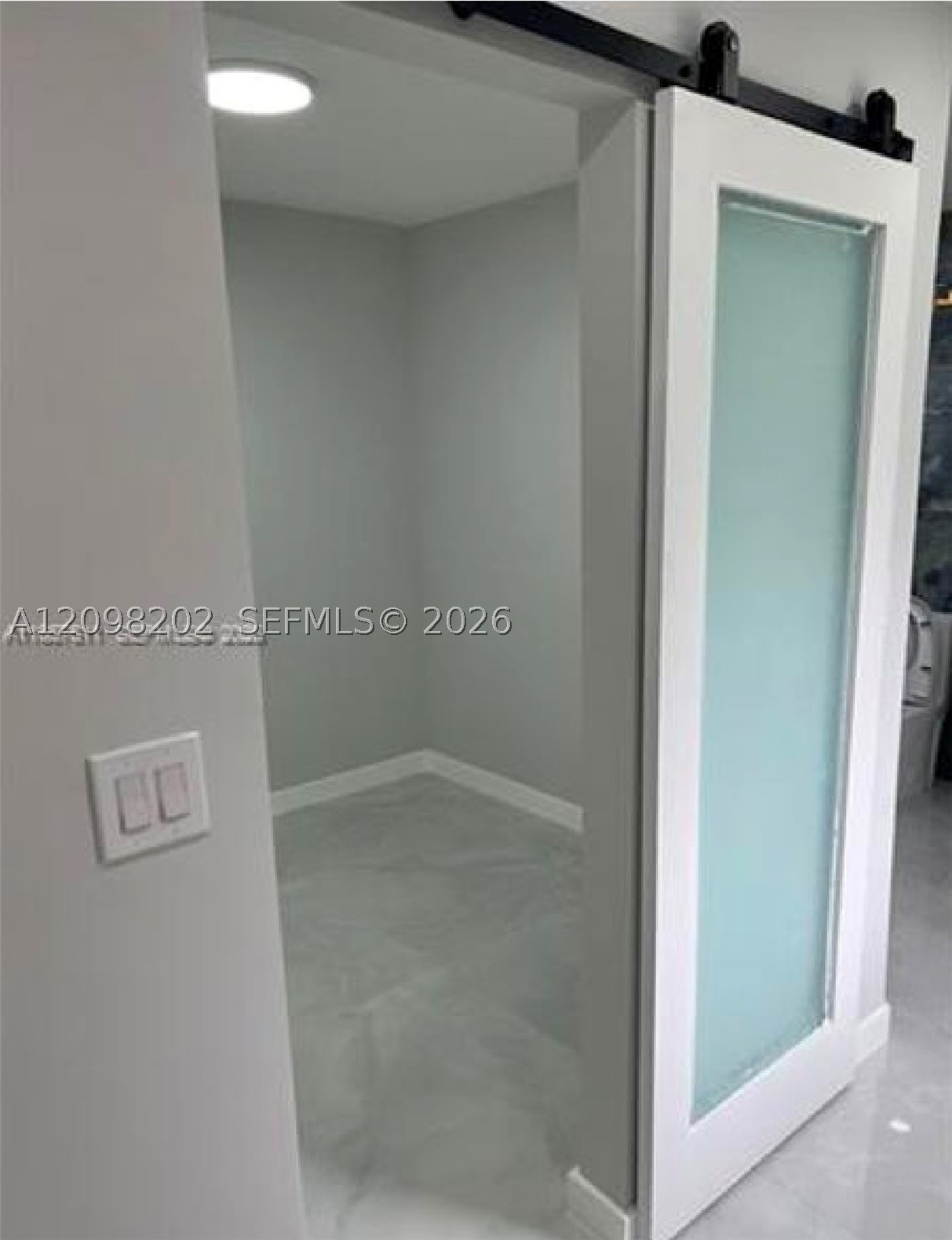 2214 Nw 1 Ter Property Photo 12
