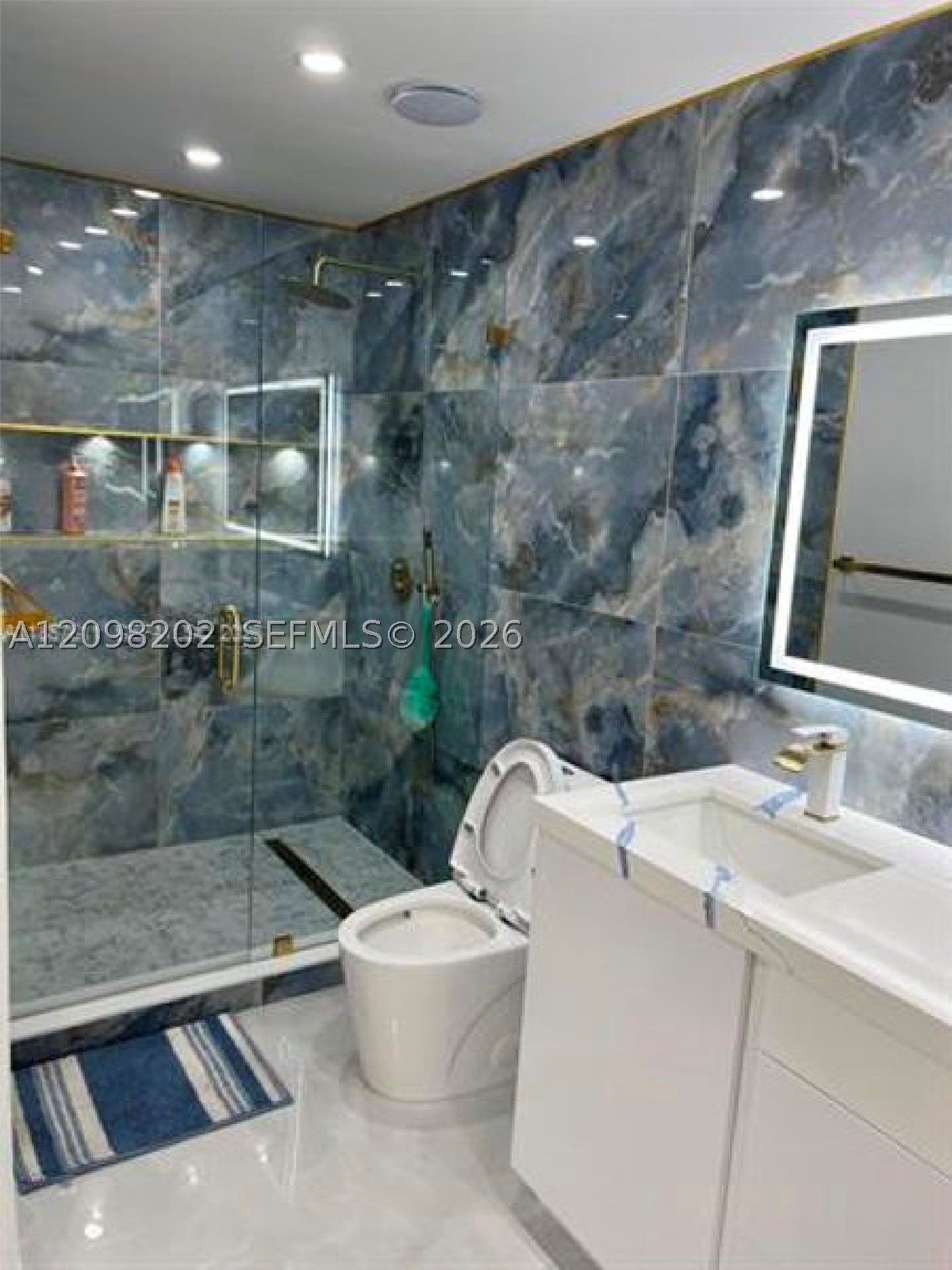 2214 Nw 1 Ter Property Photo 14