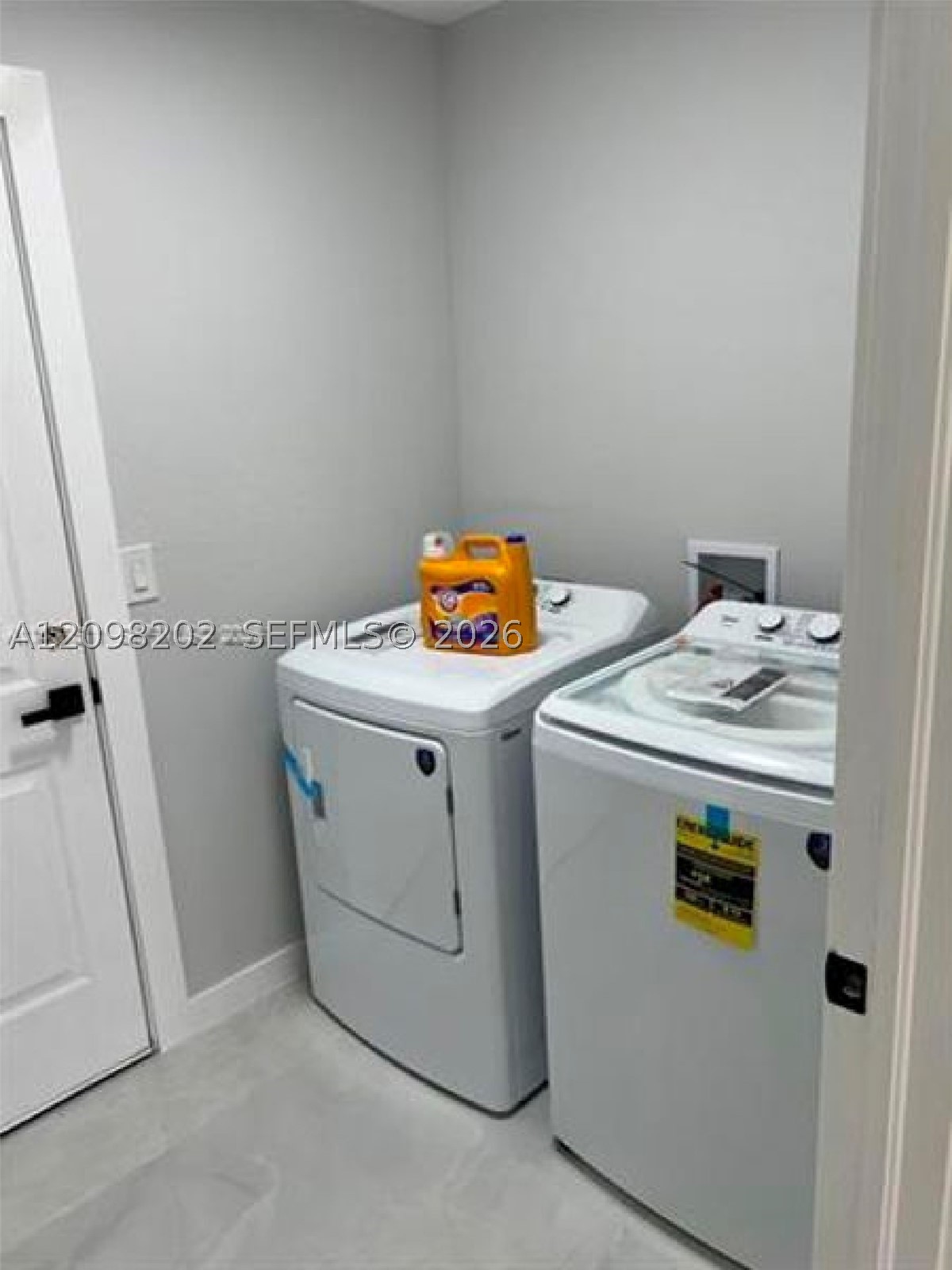 2214 Nw 1 Ter Property Photo 16