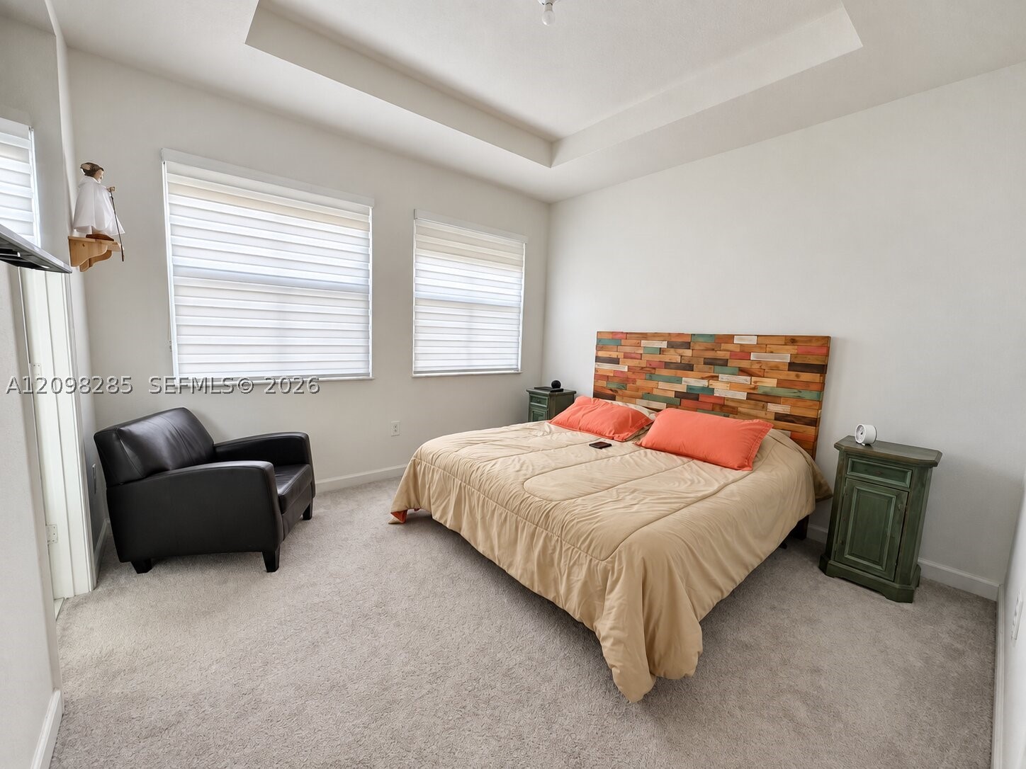 A12098285 Property Photo 5