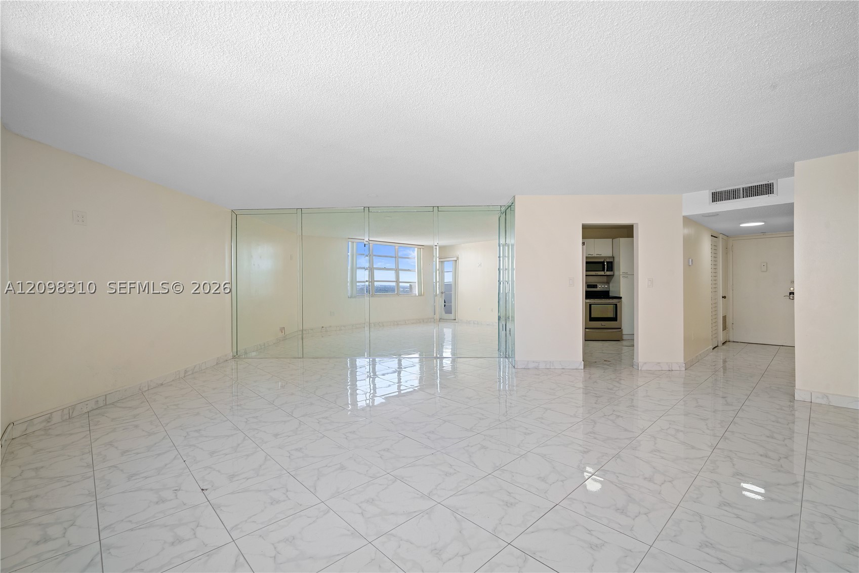 2750 Ne 183rd St Ph06 Property Photo 10