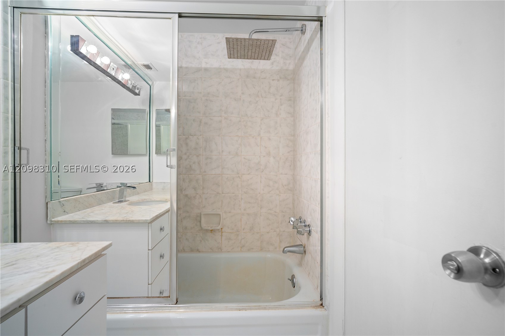 2750 Ne 183rd St Ph06 Property Photo 24