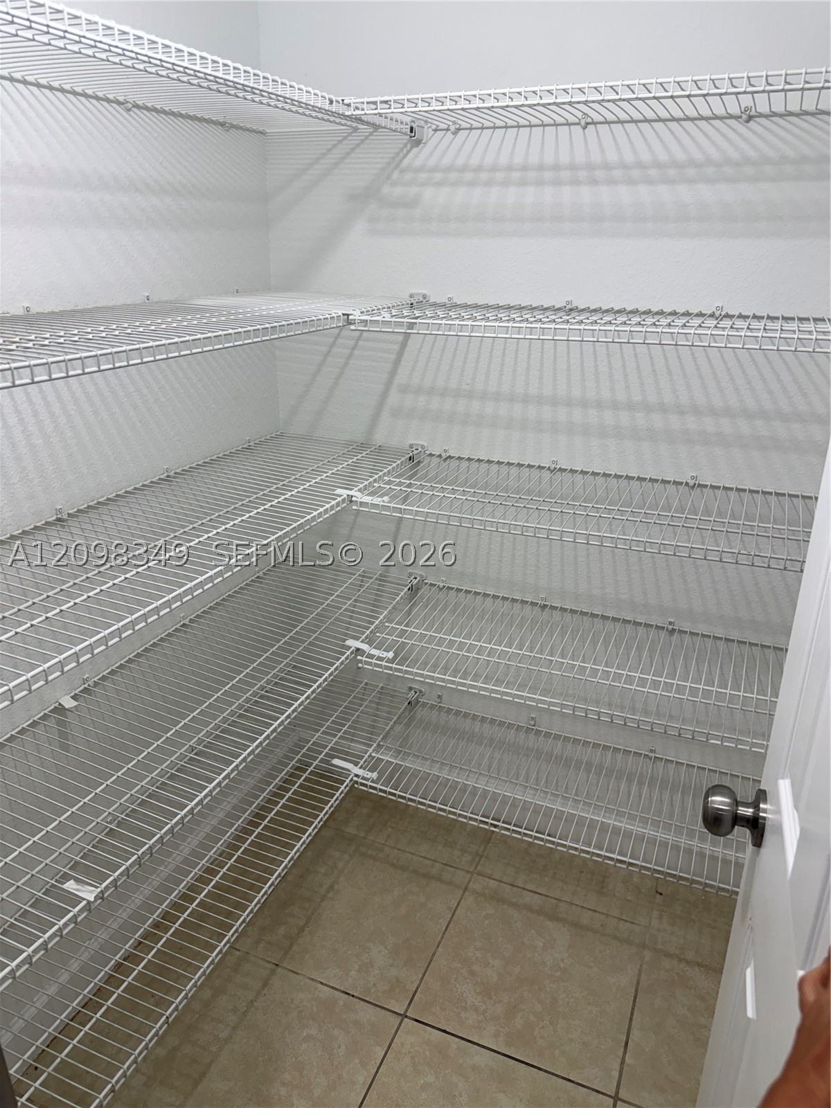 3663 Ne 2nd Ct Property Photo 6