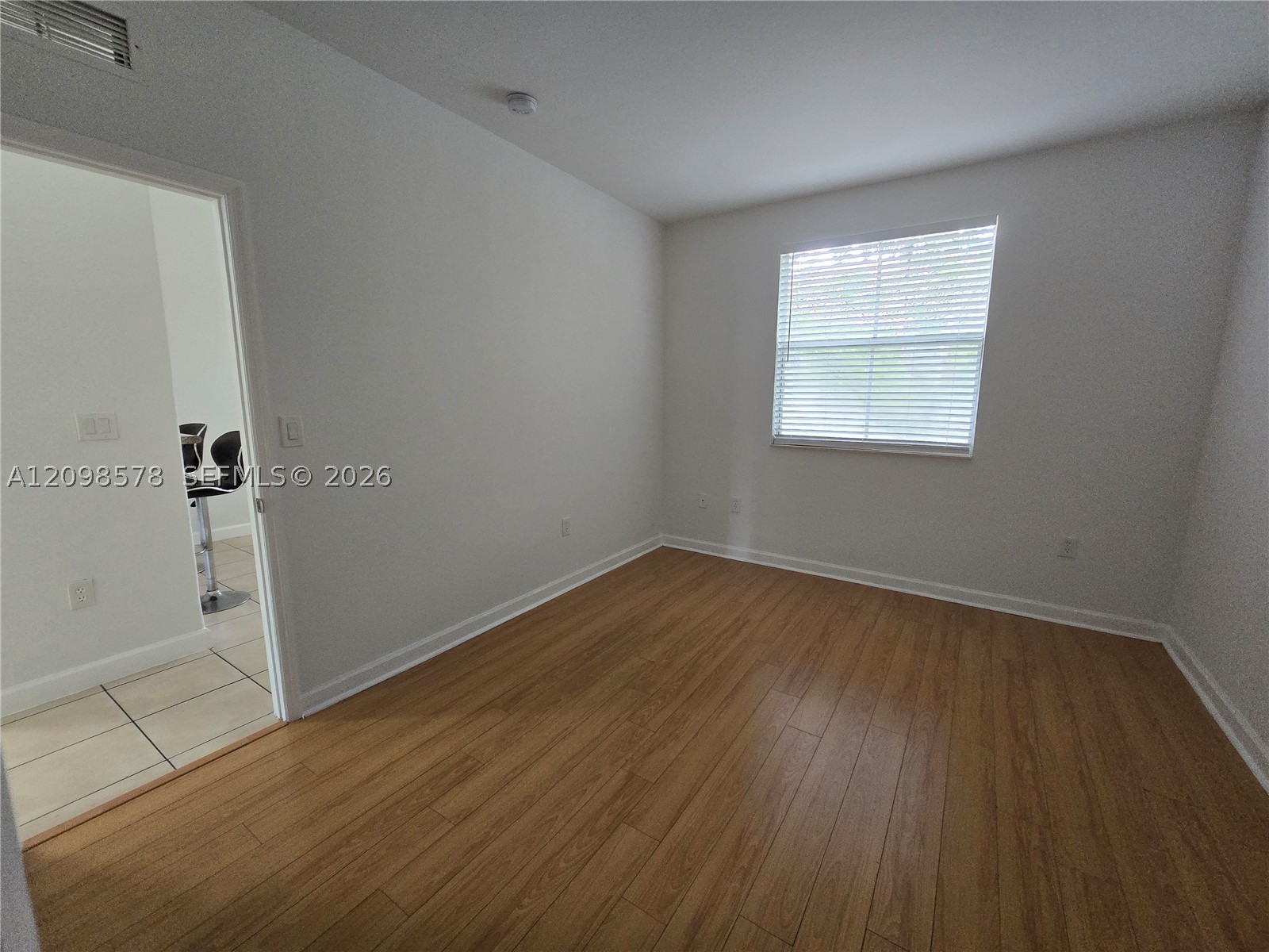 1661 Se 29th Ct 203 Property Photo 15