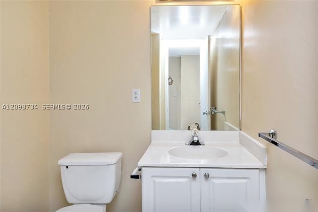 19390 Collins Ave 1624 Property Photo 9