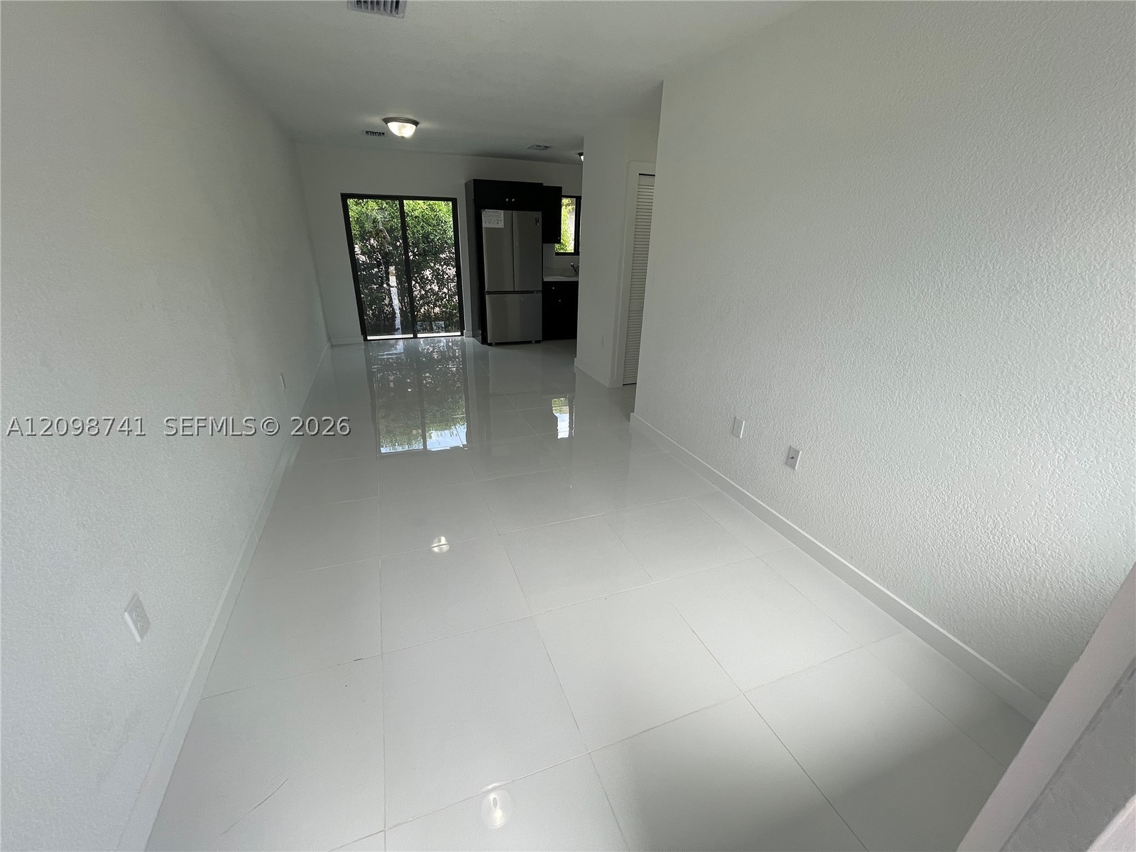 298 Nw 97th St 2 Property Photo 5