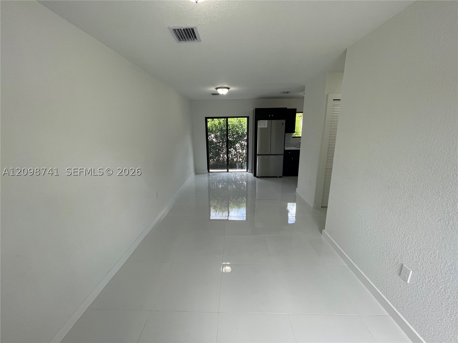 298 Nw 97th St 2 Property Photo 6