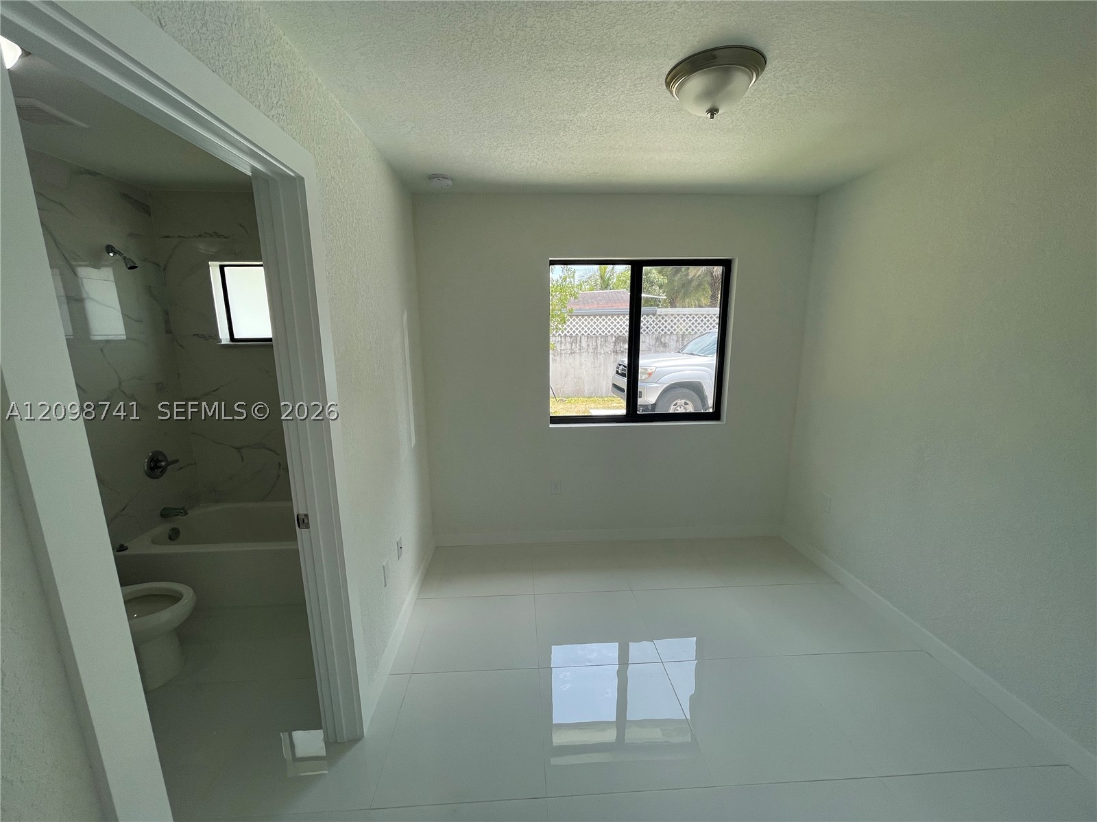298 Nw 97th St 2 Property Photo 23