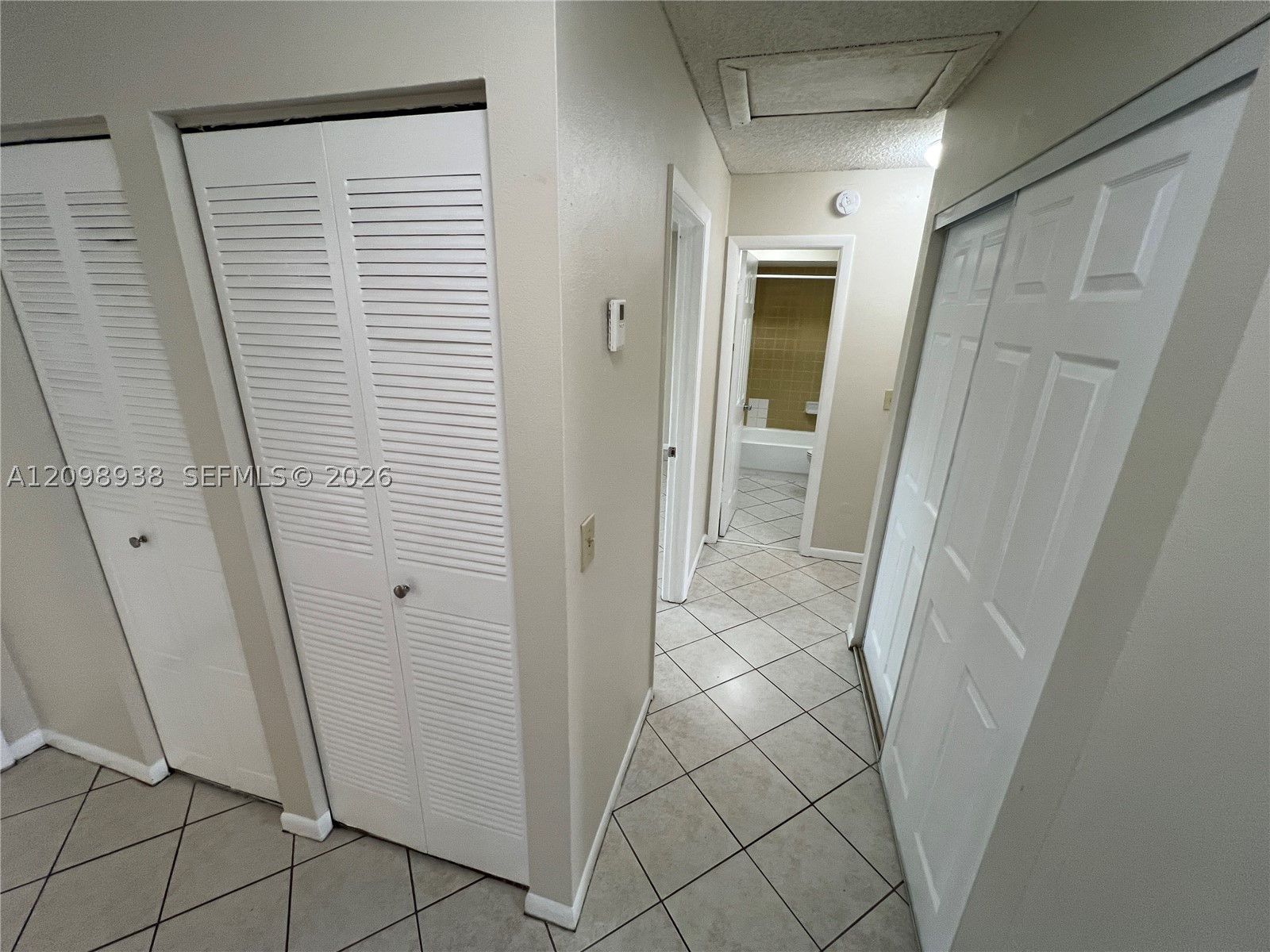 1272 Sandpiper Blvd . Property Photo 5