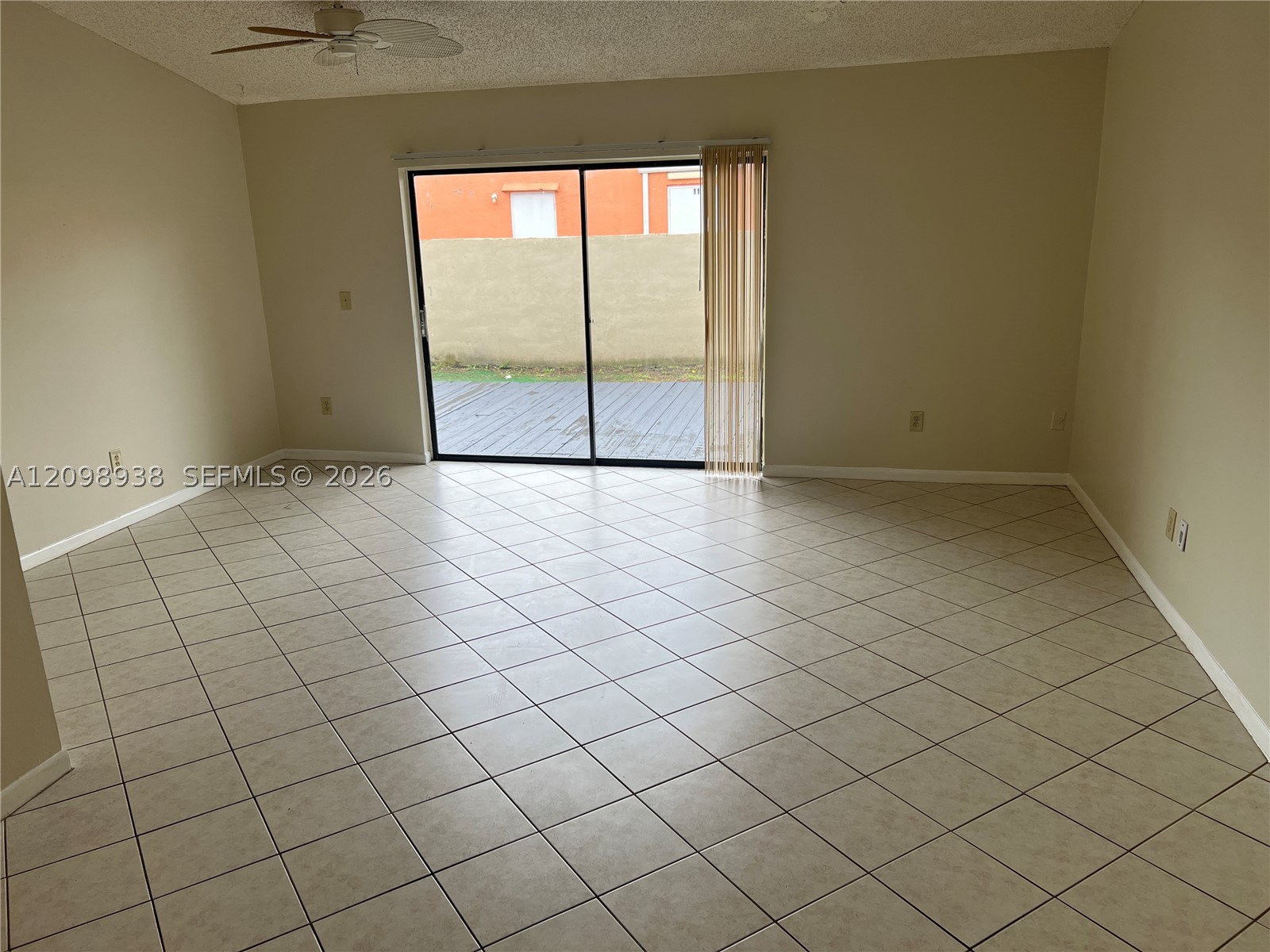 1272 Sandpiper Blvd . Property Photo 24