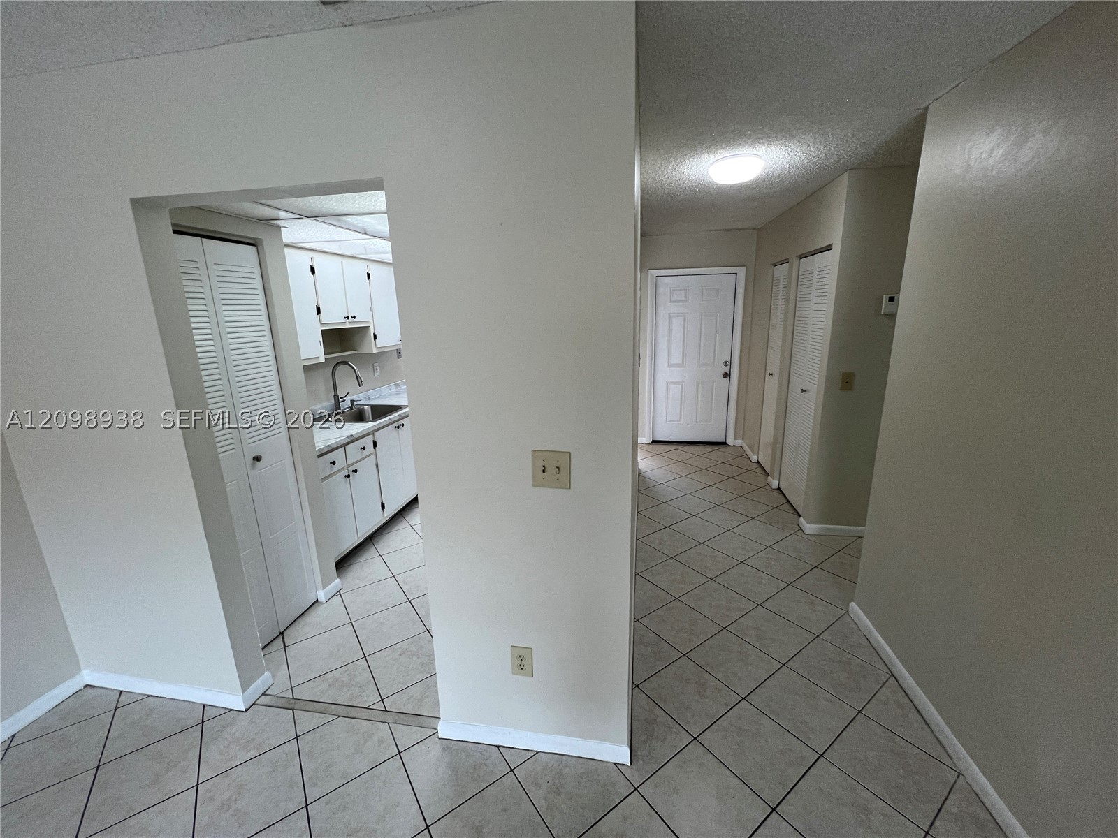 1272 Sandpiper Blvd . Property Photo 26