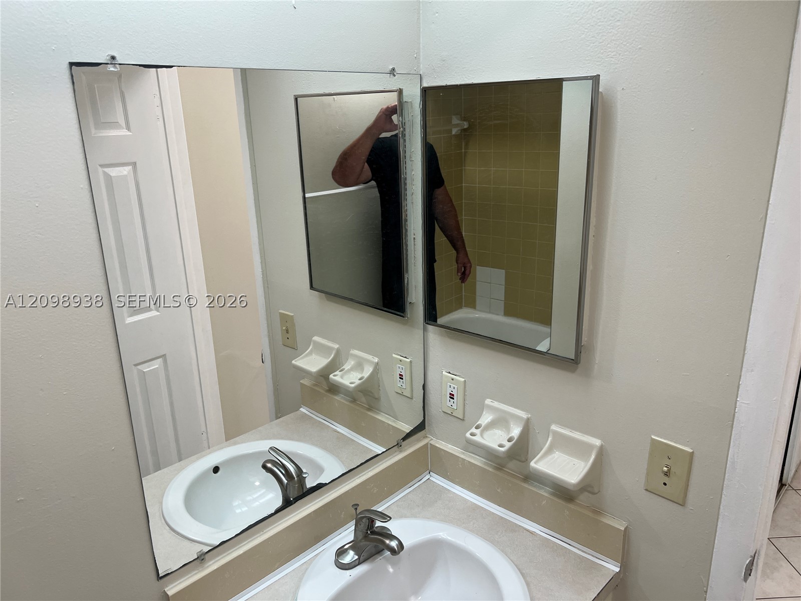 1272 Sandpiper Blvd . Property Photo 44