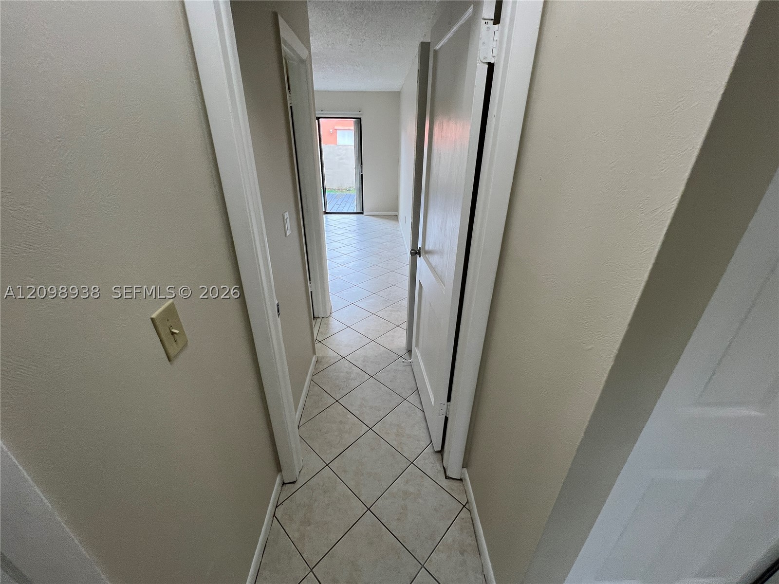 1272 Sandpiper Blvd . Property Photo 46