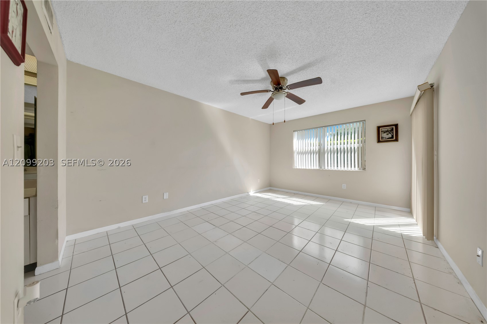 2257 Se 27th Dr 103-e Property Photo 6