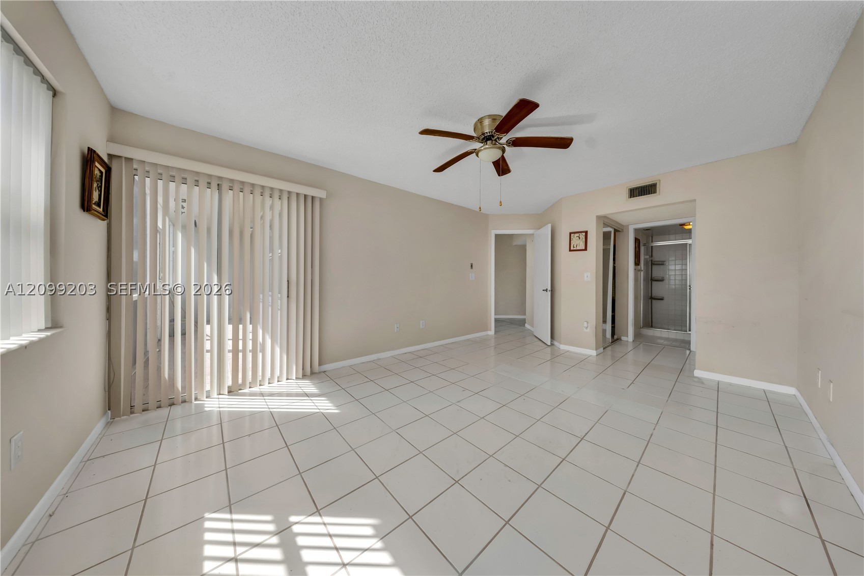 2257 Se 27th Dr 103-e Property Photo 7