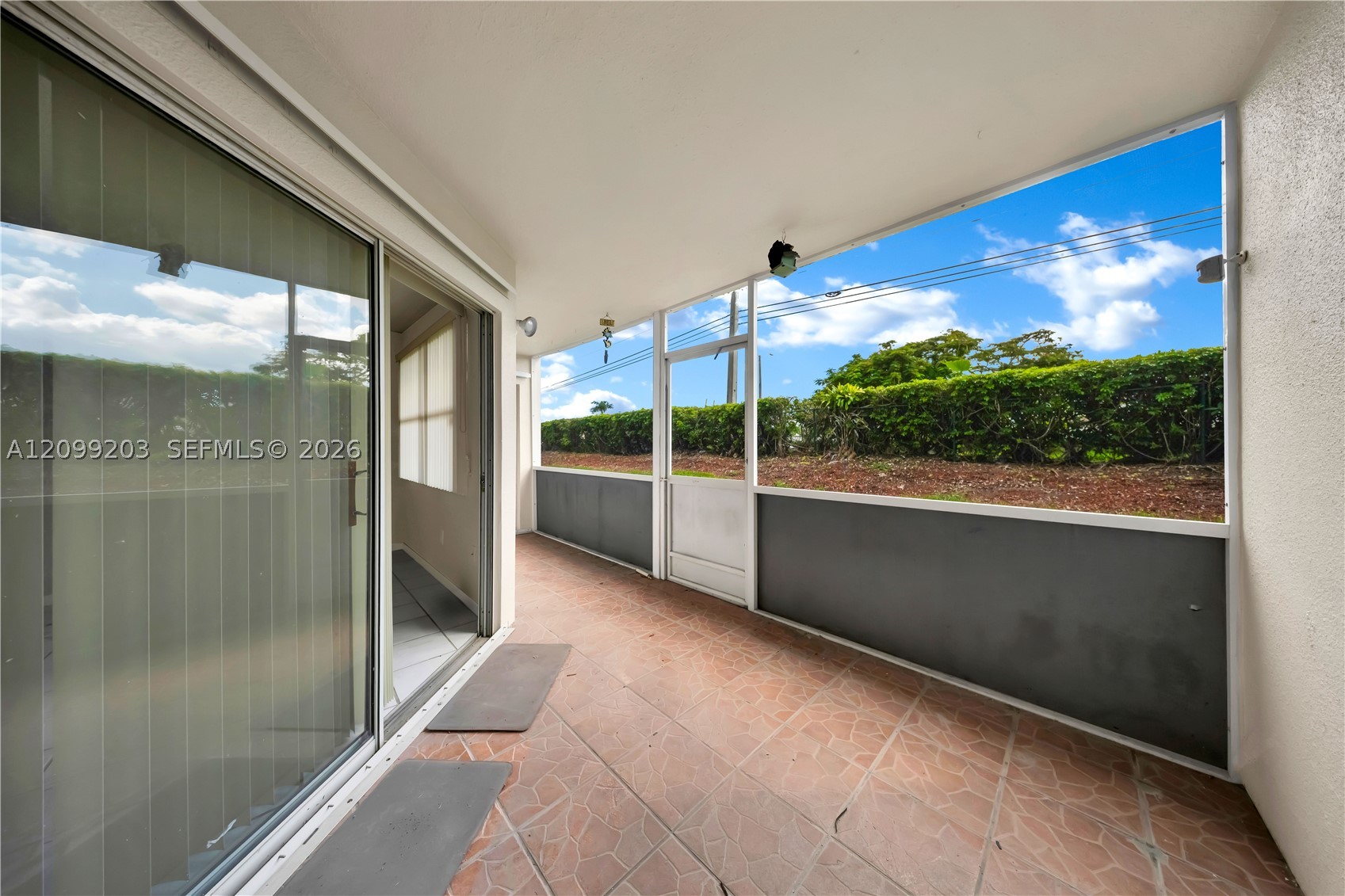 2257 Se 27th Dr 103-e Property Photo 19