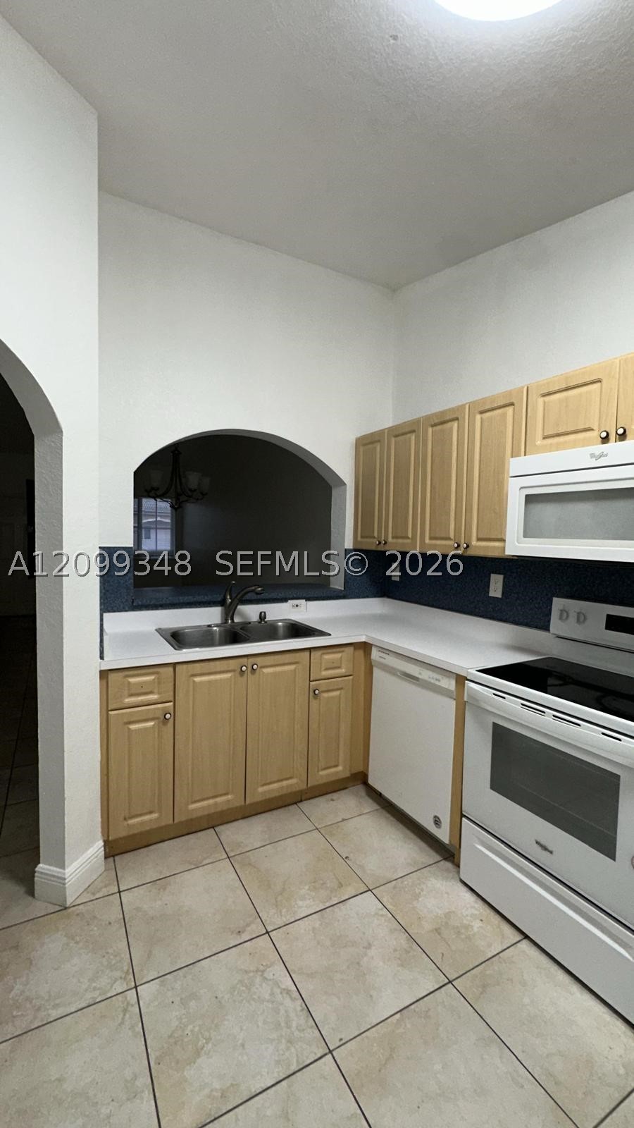 1250 Se 28 203 Property Photo 7