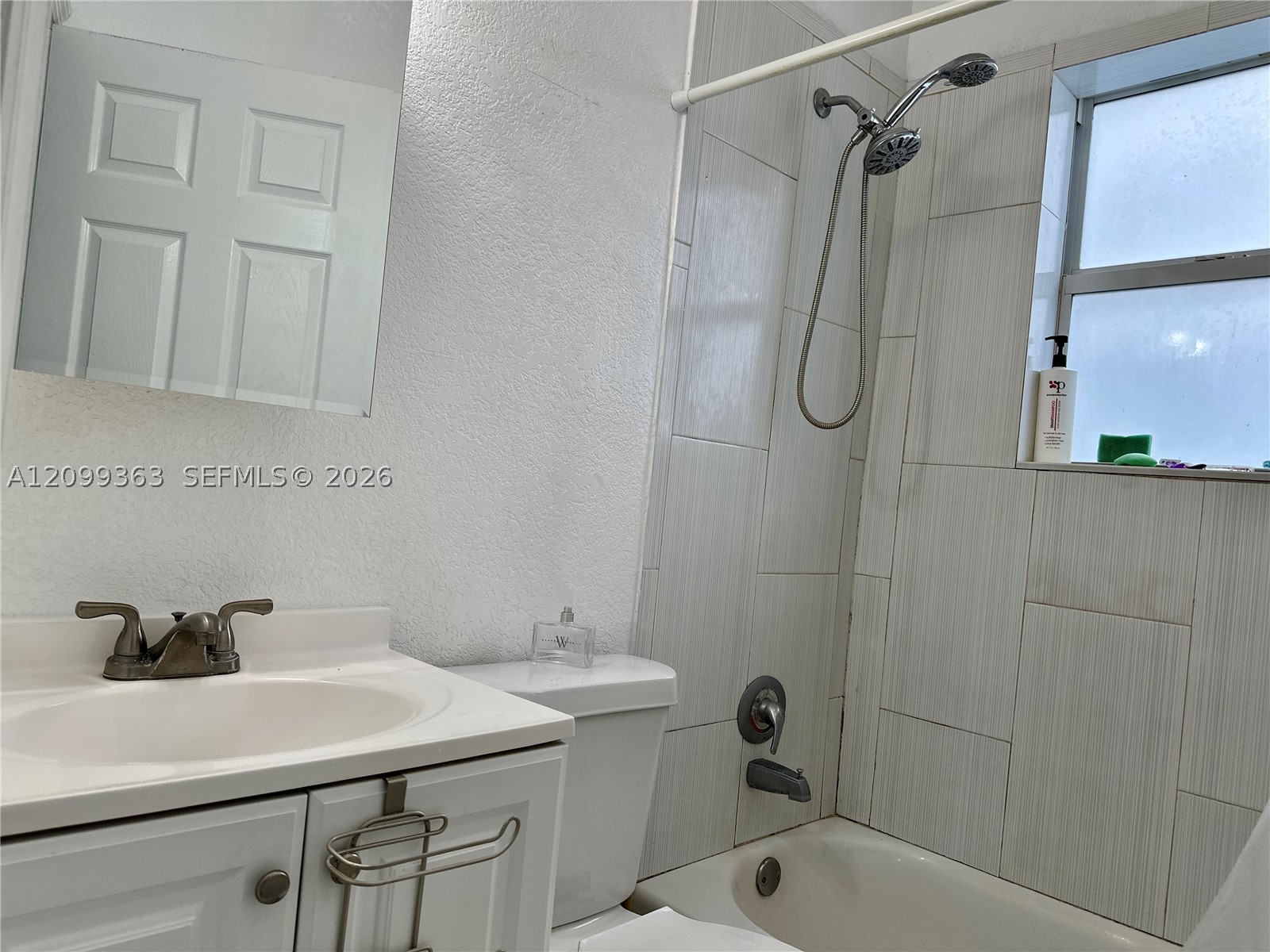 1284 Nw 39 St Property Photo 14