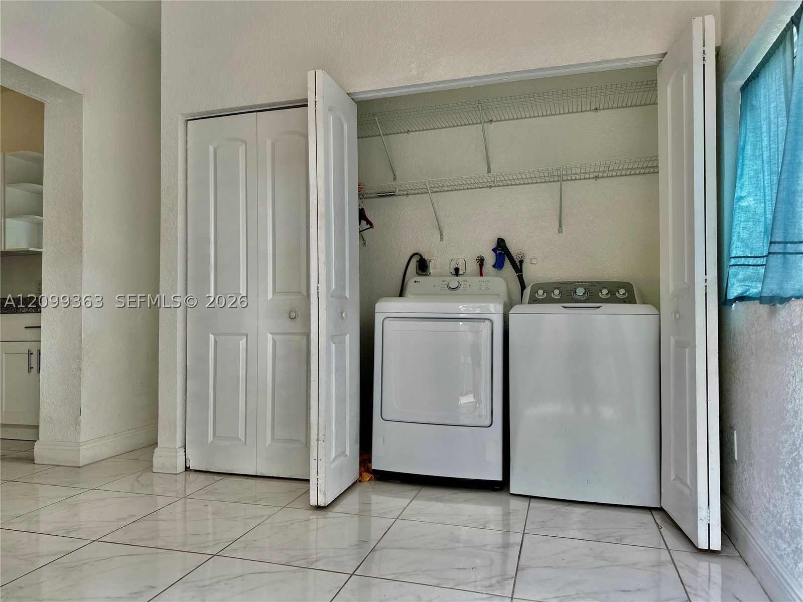 1284 Nw 39 St Property Photo 17