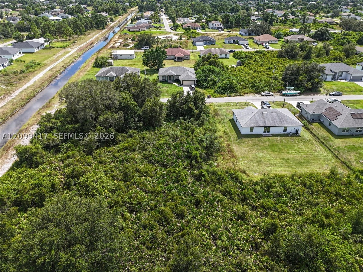 3702 25 St Sw Property Photo 6