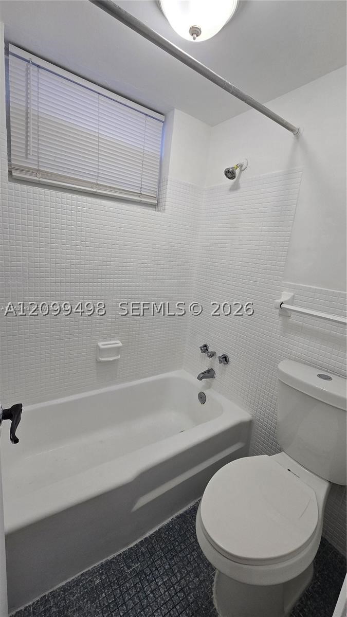 1590 Ne 125th Ter 3 Property Photo 8