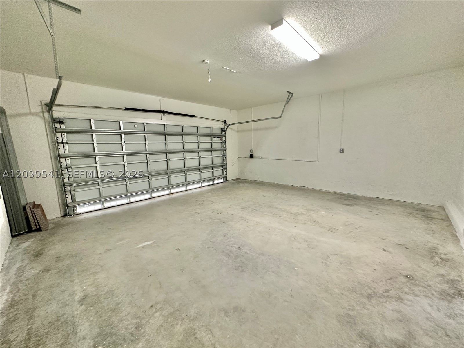 13030 Sw 232nd Ter Property Photo 5