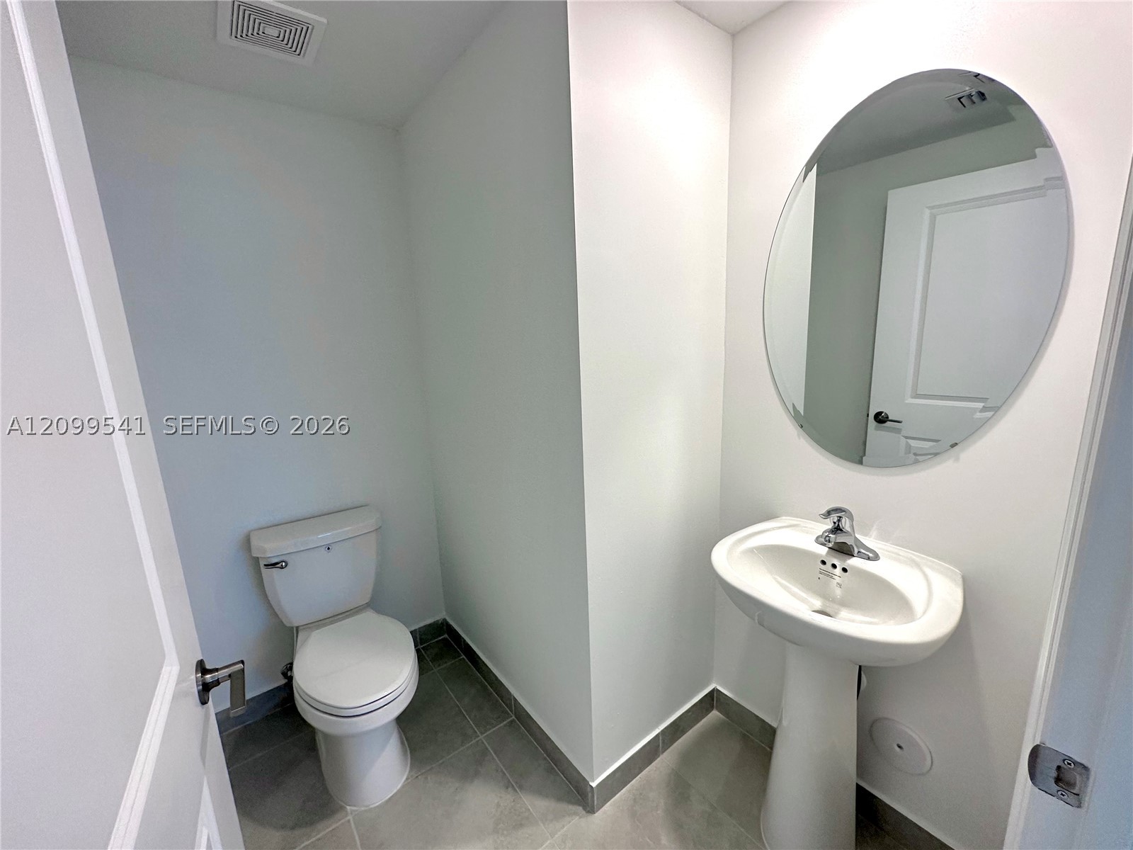 13030 Sw 232nd Ter Property Photo 6
