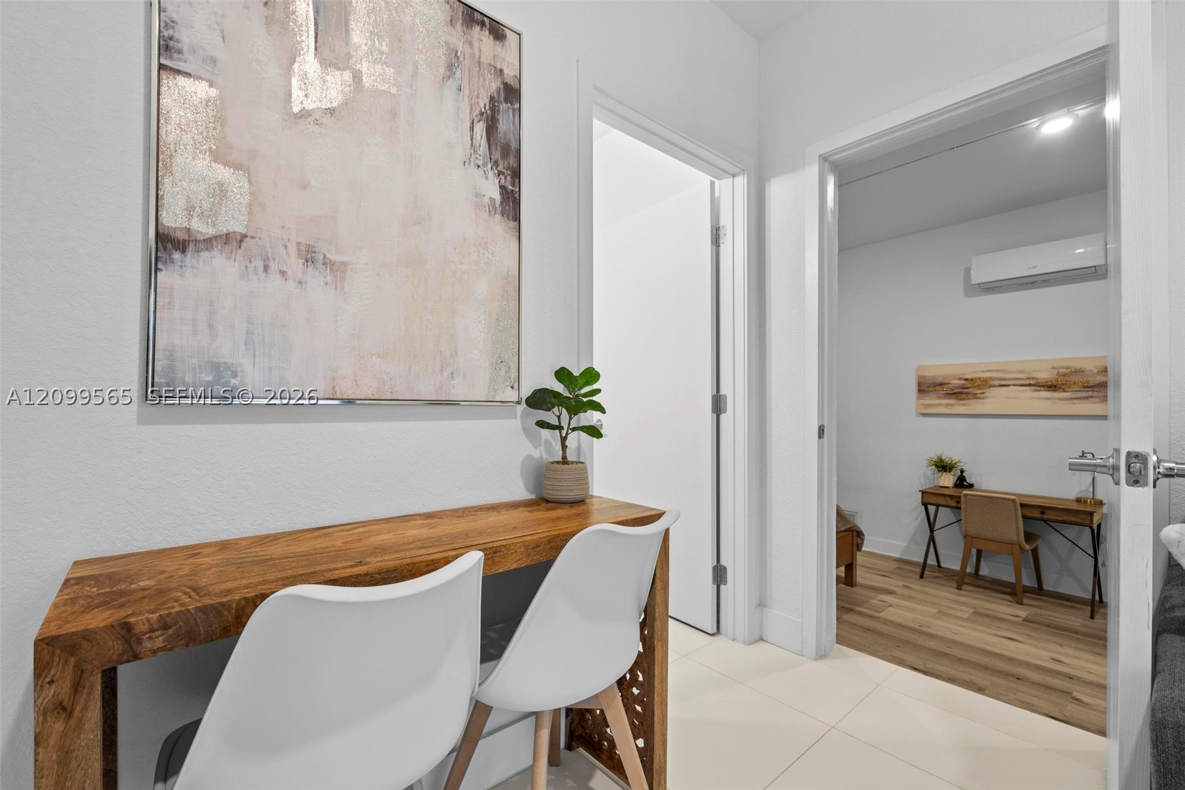 A12099565 Property Photo 20