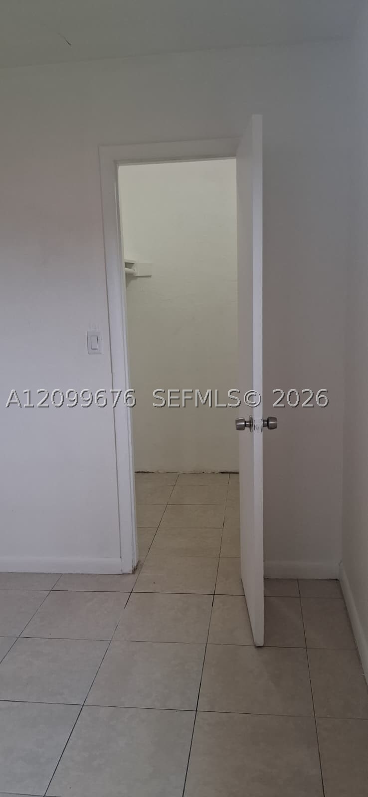 2332 Fillmore St 1 Property Photo 3
