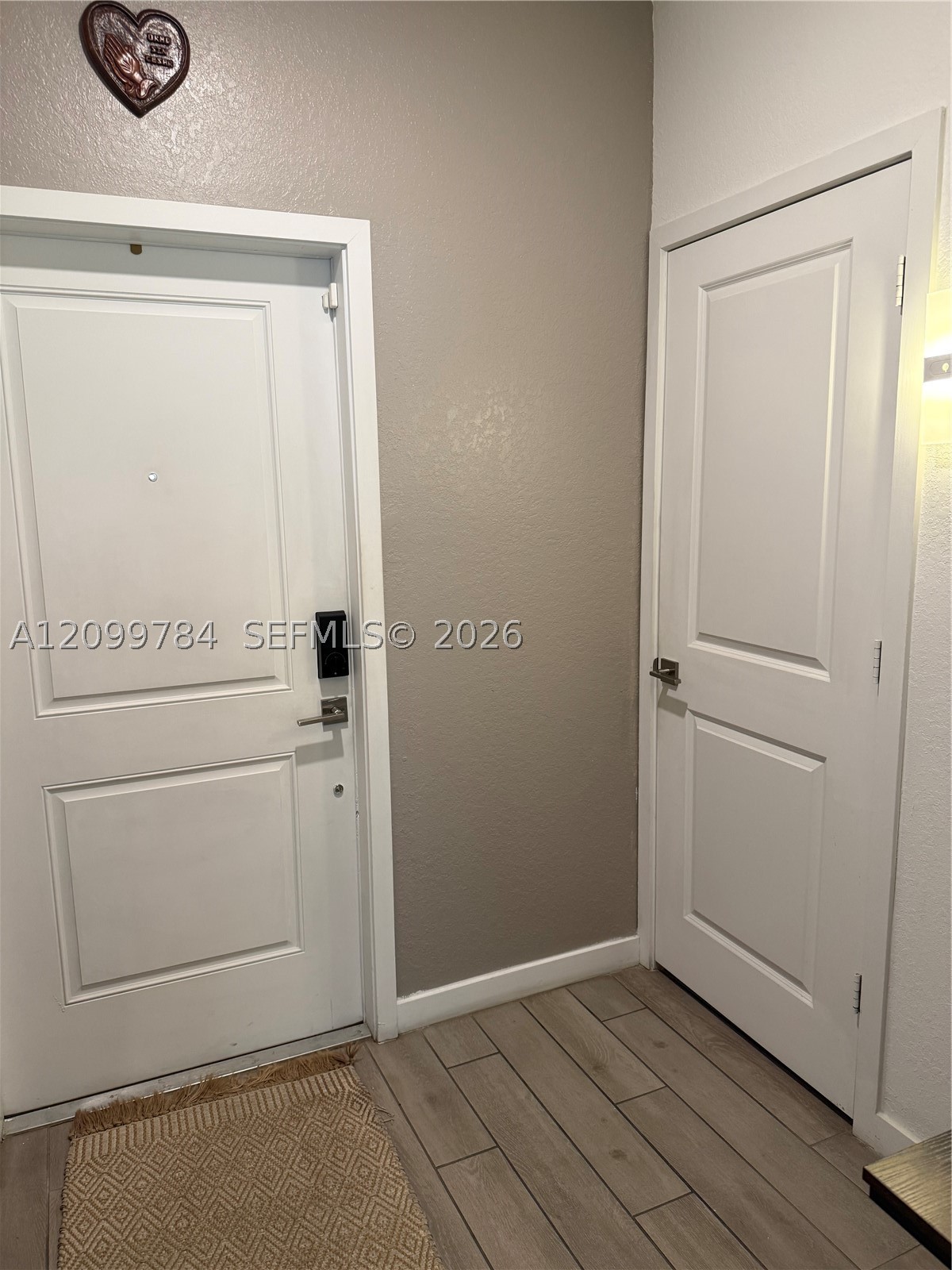 1020 Se 23rd Ter Property Photo 15
