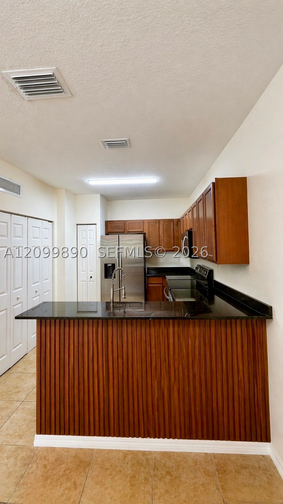 10870 Nw 88th Ter 216 Property Photo 8