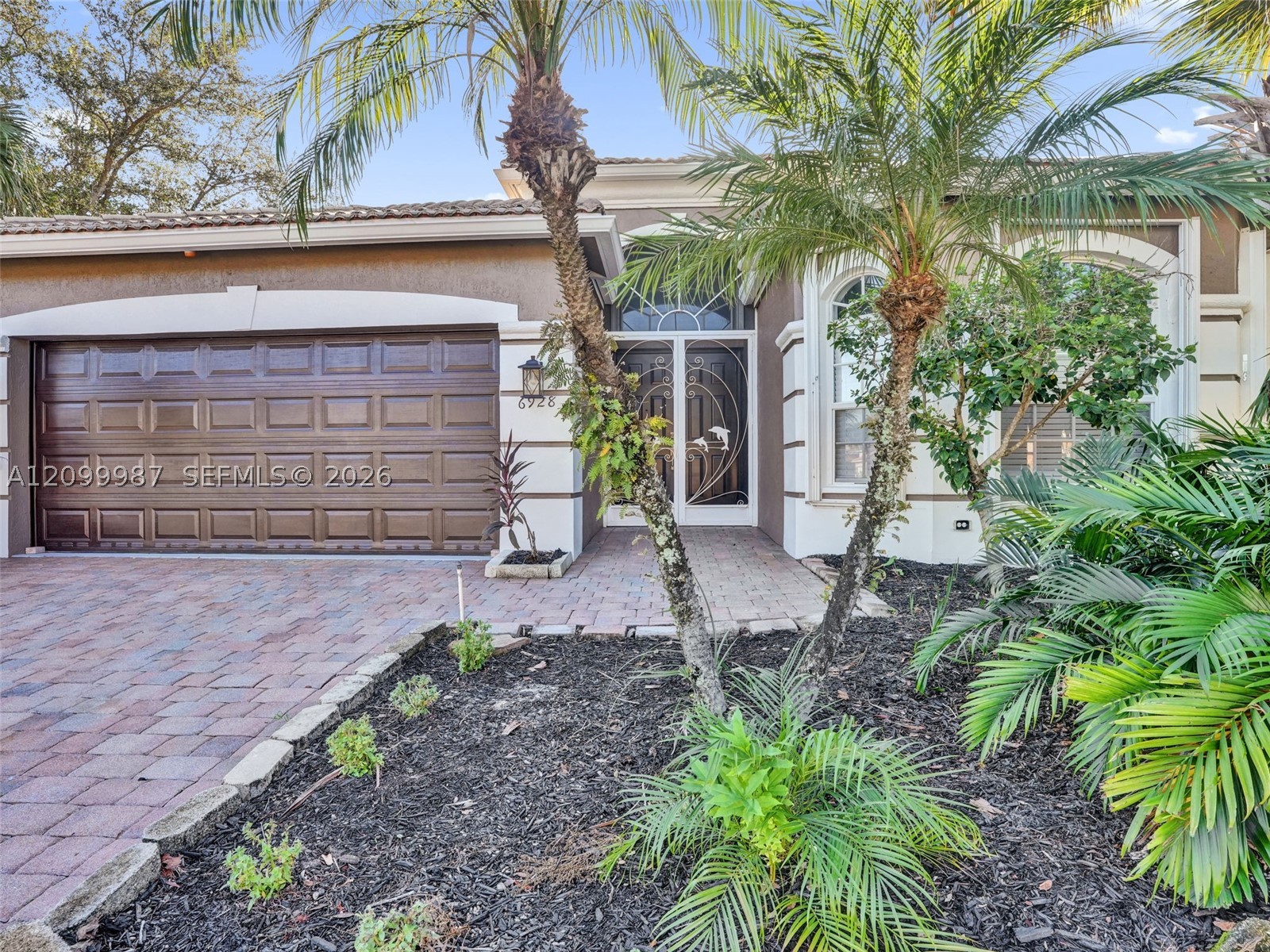 6928 Pisano Dr Property Photo 3