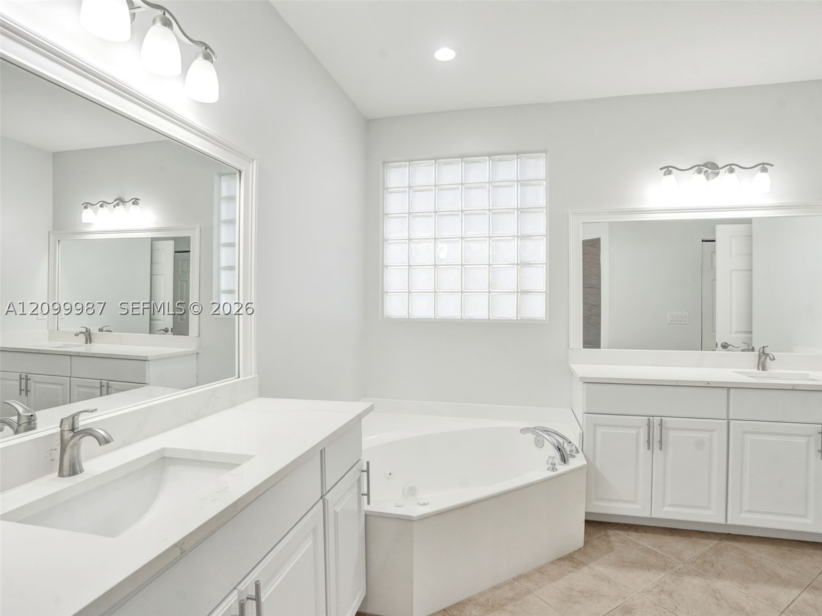6928 Pisano Dr Property Photo 36