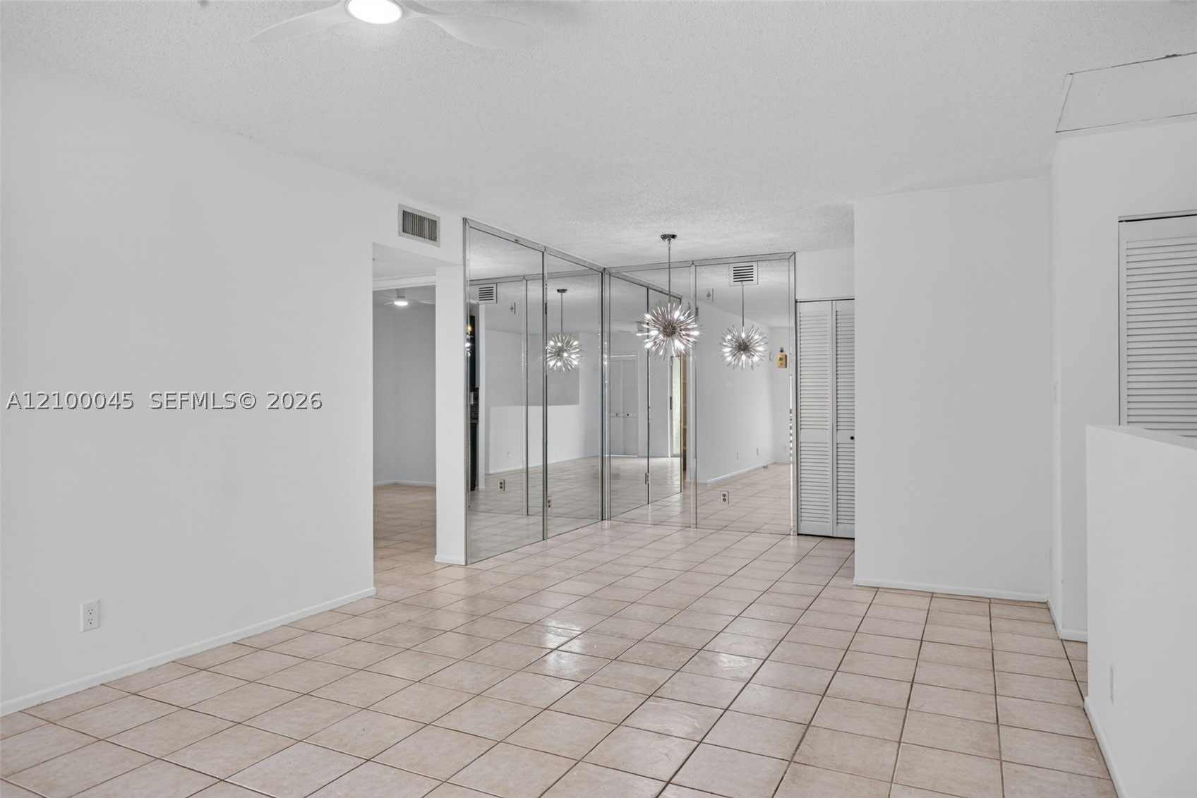 503 Gardens Dr 201 Property Photo 6