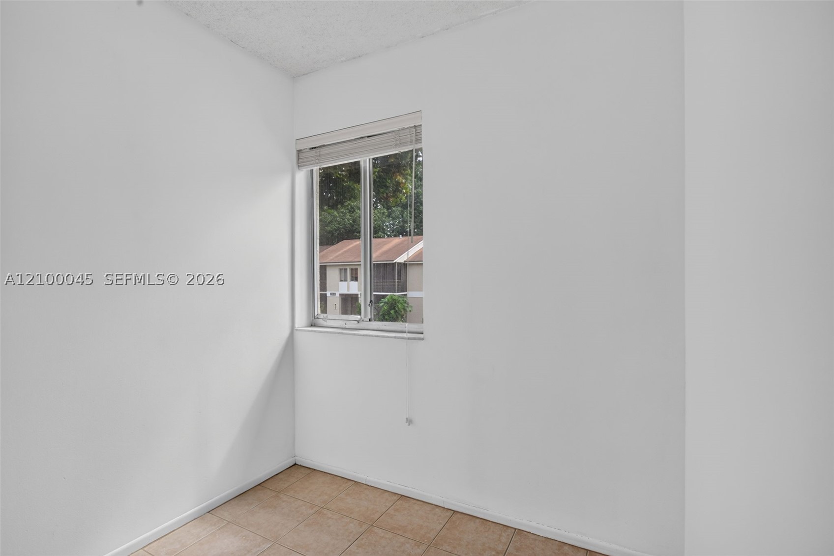 503 Gardens Dr 201 Property Photo 7