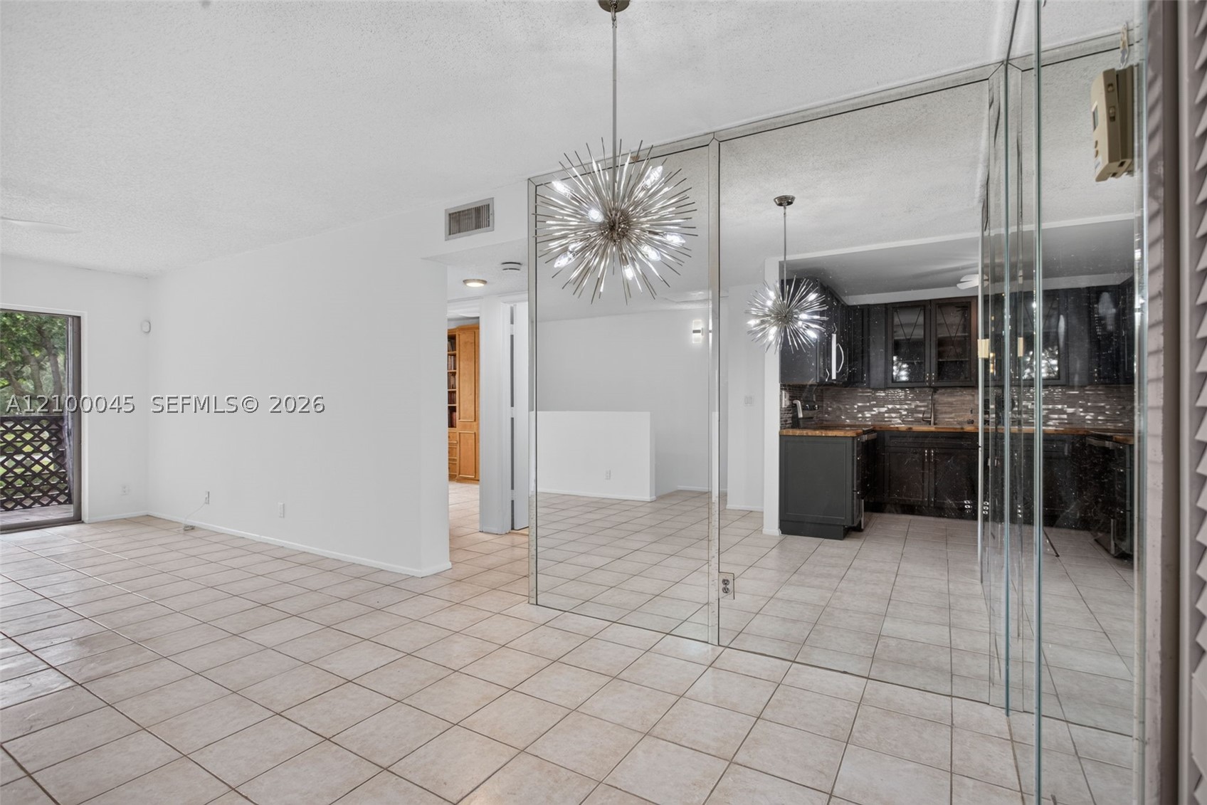 503 Gardens Dr 201 Property Photo 8