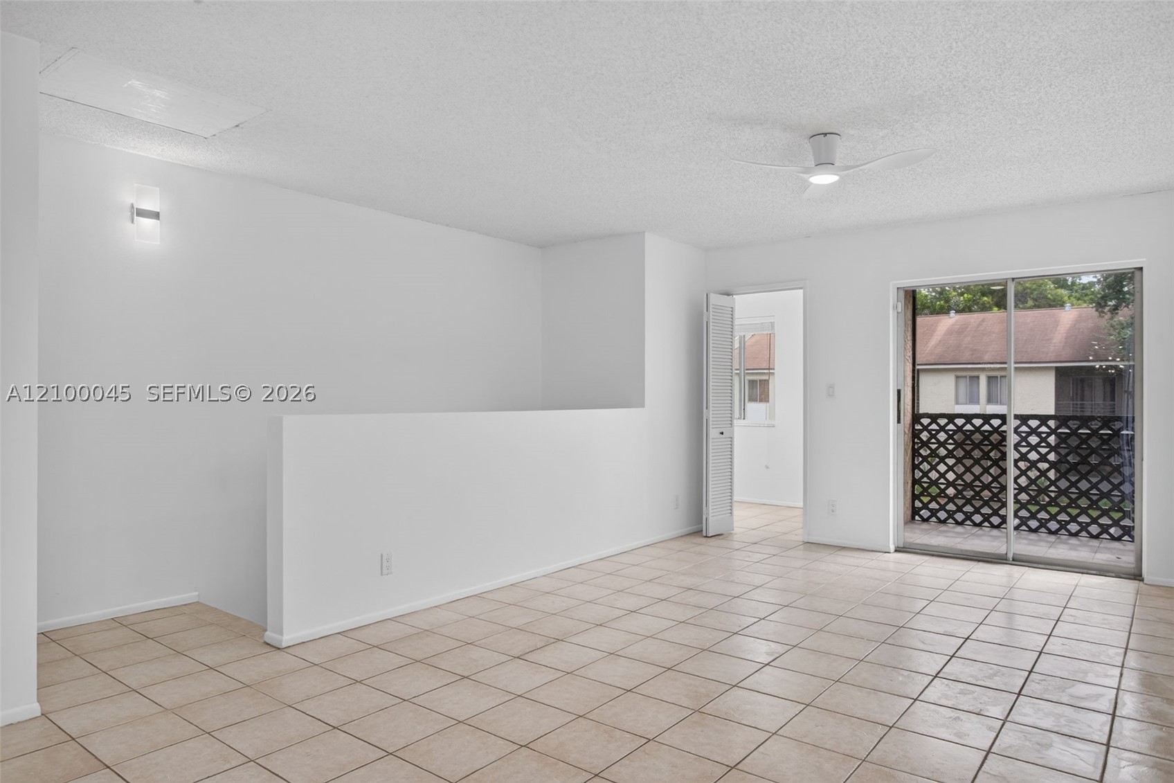 503 Gardens Dr 201 Property Photo 9