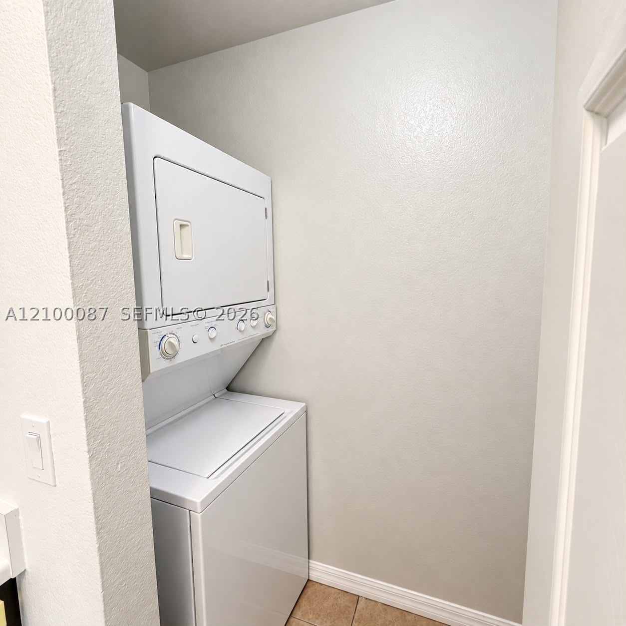 160 Sw 8th Ave 160 Property Photo 6