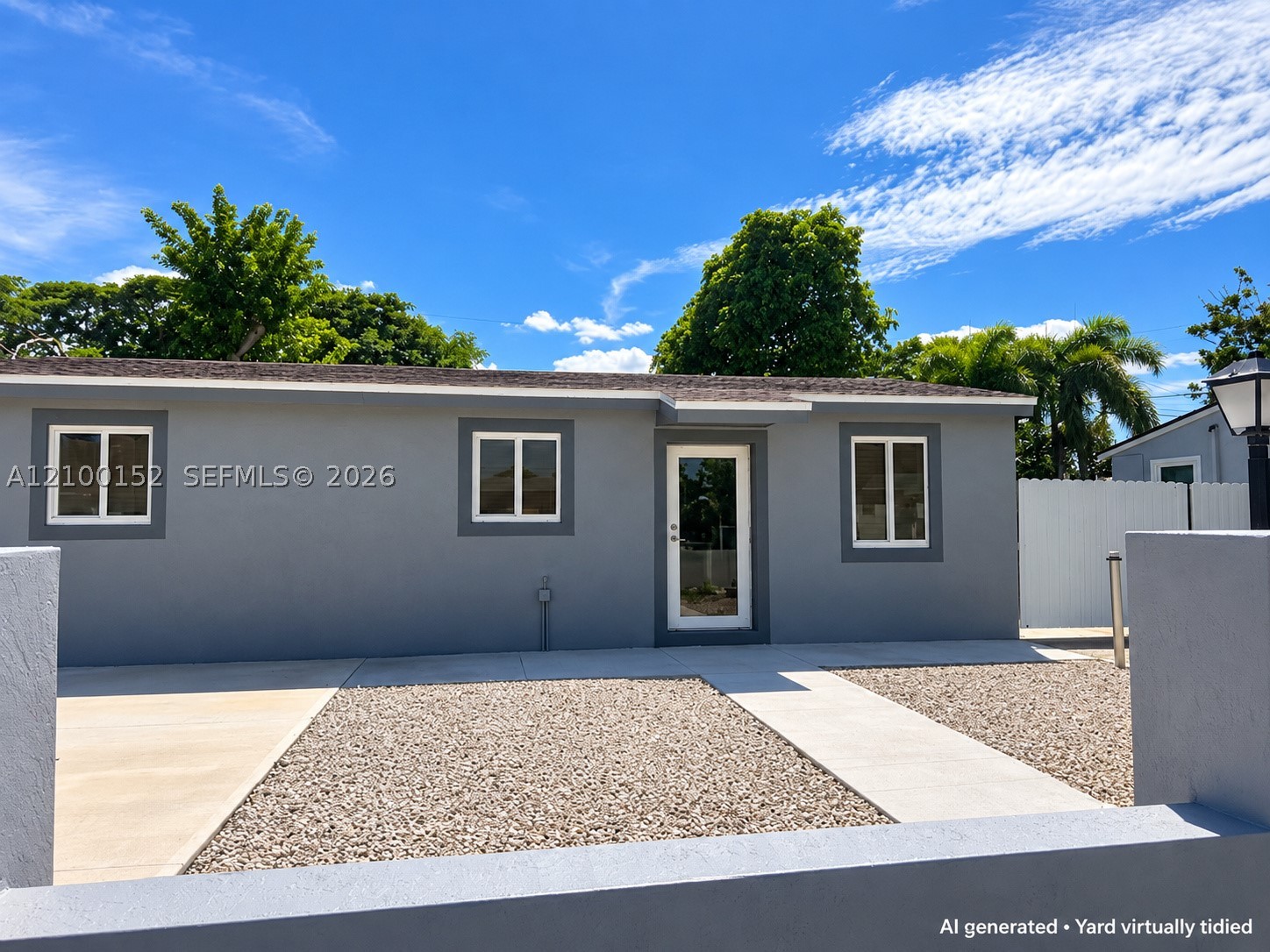 877 Nw 3rd St Property Photo 1