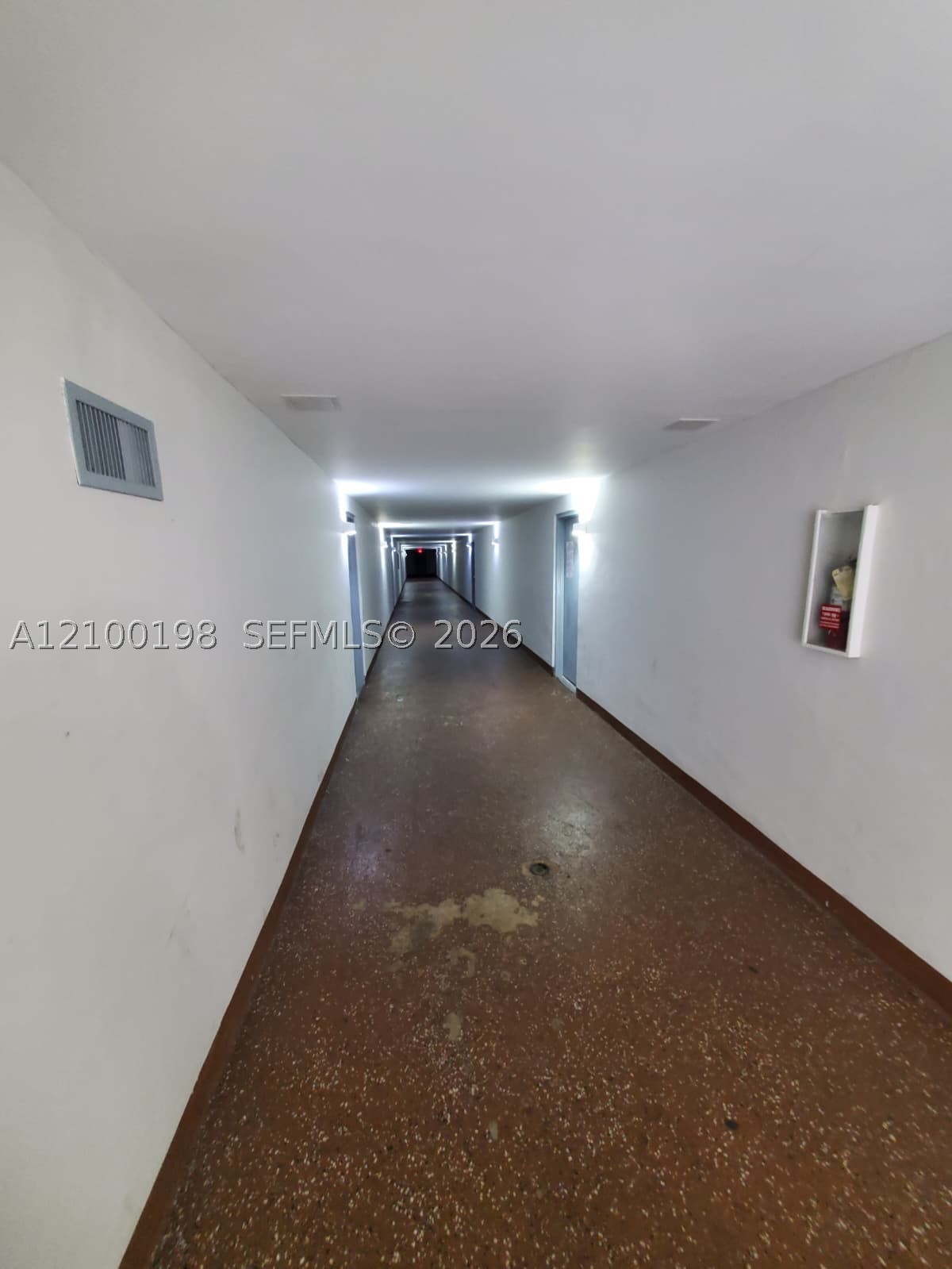 A12100198 Property Photo 6