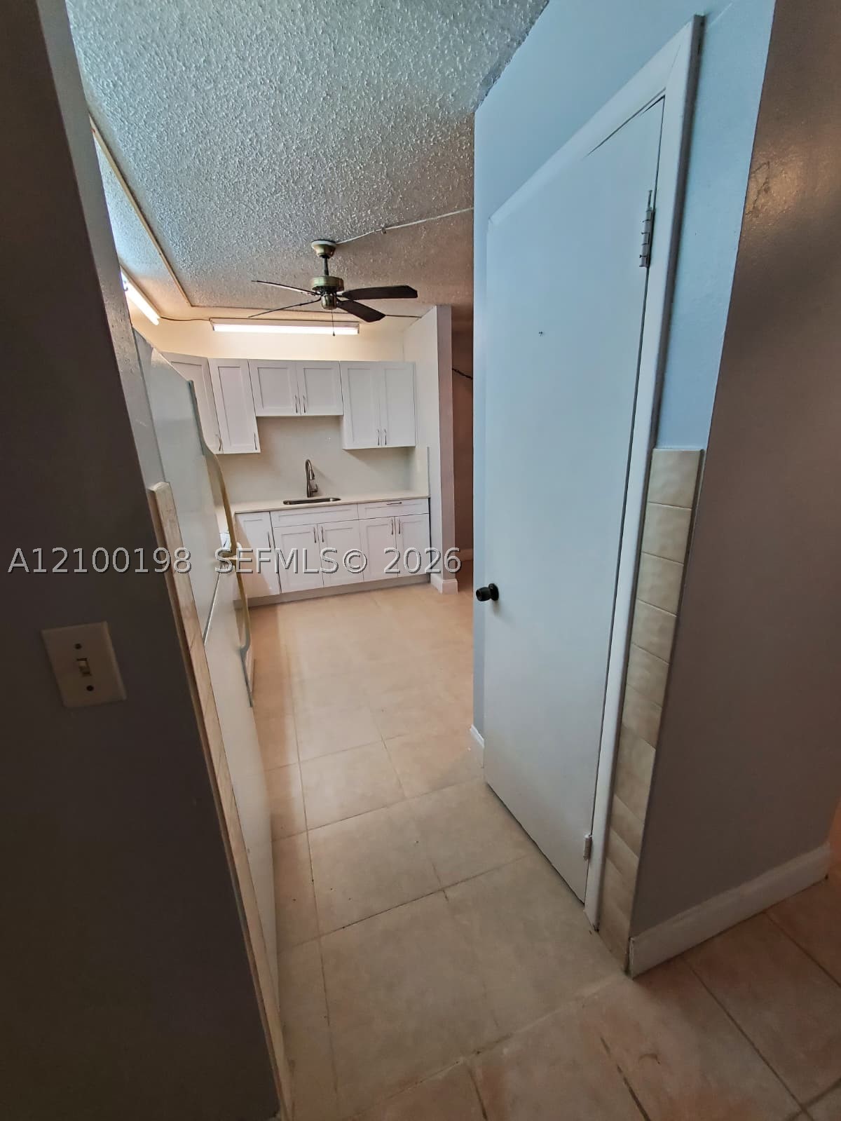 A12100198 Property Photo 15